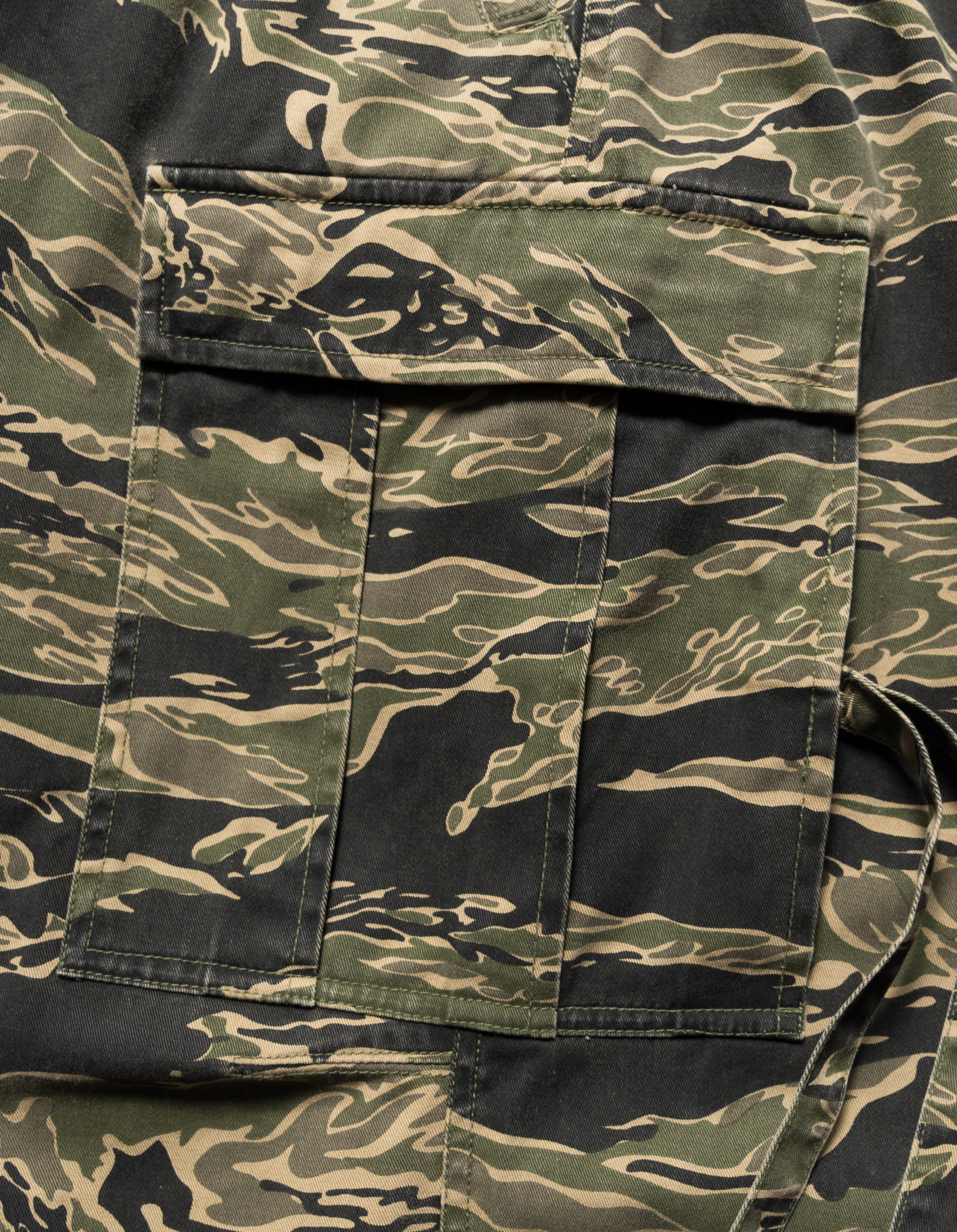 6075 Tigerstripe Cargo Track Pants Mint Gold - Military Style Joggers for Men, Tactical Workout Pants with Multiple Pockets - Perfect for Outdoor Activities, Gym & Casual Wear