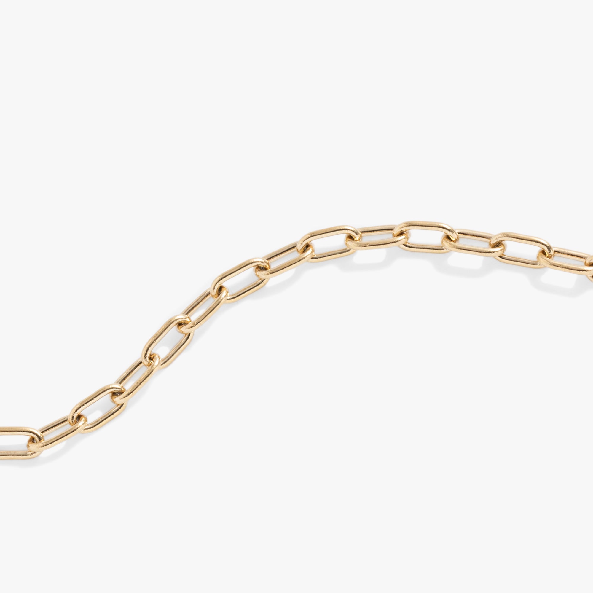 Stylish Everyday Paperclip Chain Bracelet for Women - Trendy Minimalist Jewelry for Casual Wear & Office Outfits