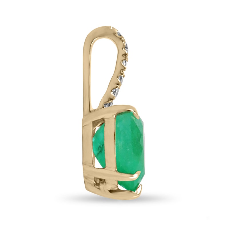 4.65tcw 18K Gold Natural Emerald Heart Pendant Necklace with Diamond Accent Bale - Elegant Jewelry Gift for Women, Perfect for Valentine's Day, Anniversary & Special Occasions