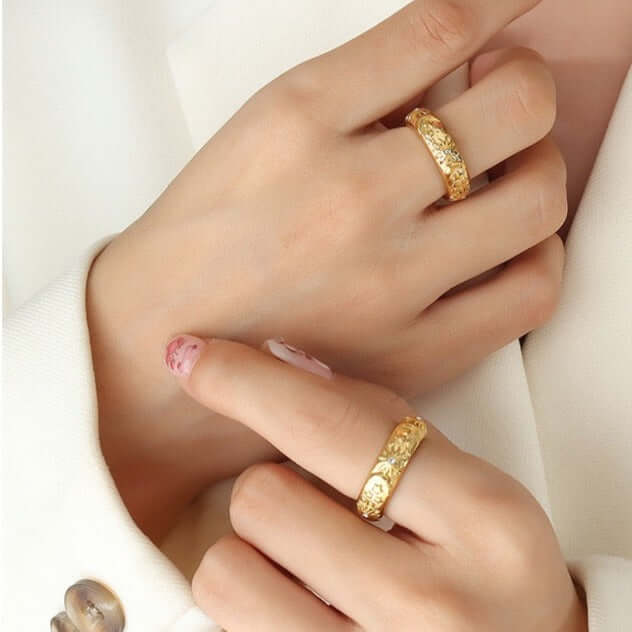 18K Vintage Gold 3D Carved Sun Moon Ring for Women - Handmade Boho Jewelry - Perfect for Gift Giving, Boho Fashion & Spiritual Occasions