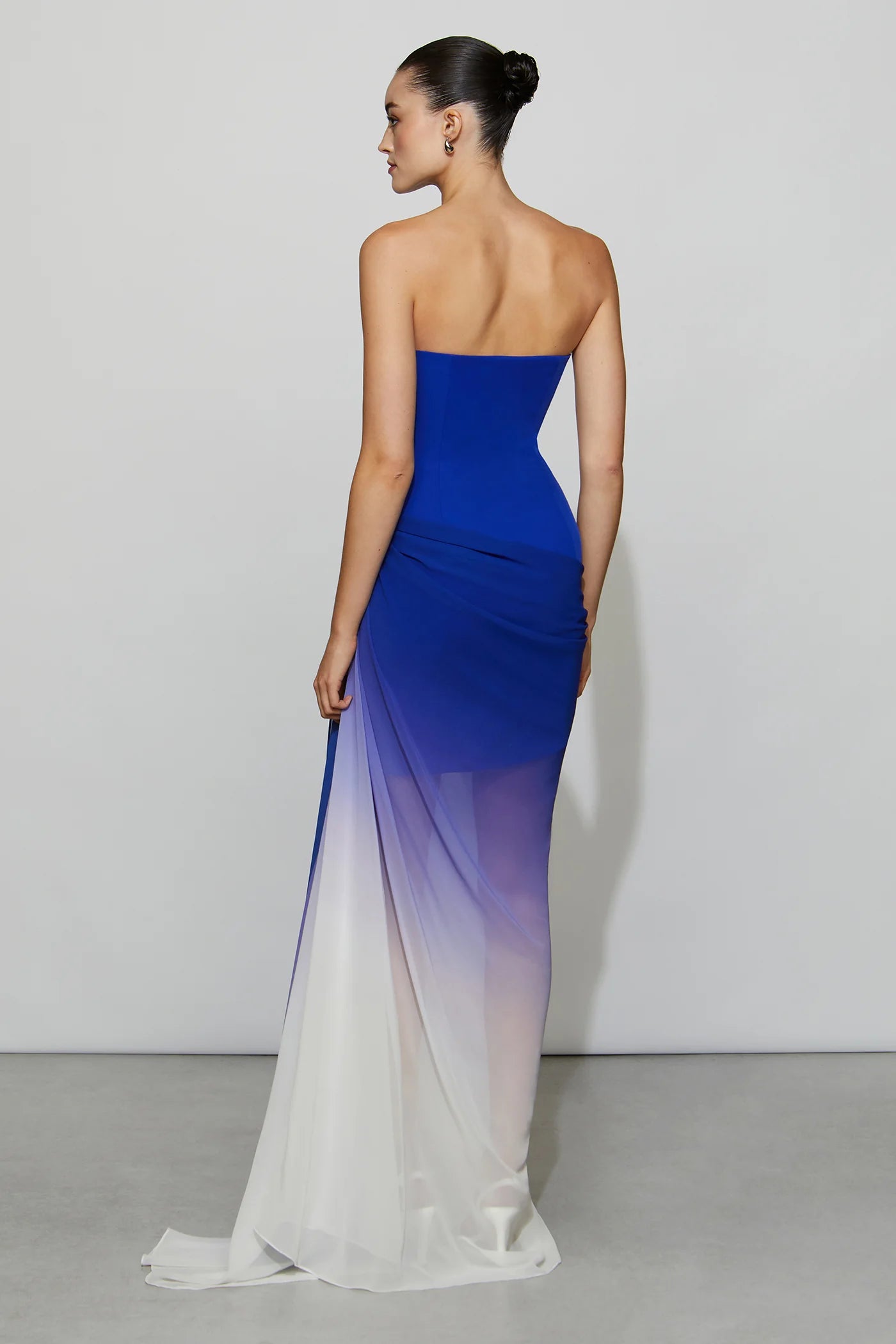 Elegant Et Ochs Aurora Gown - Long Sleeve Formal Evening Dress for Women | Perfect for Weddings, Galas & Special Occasions