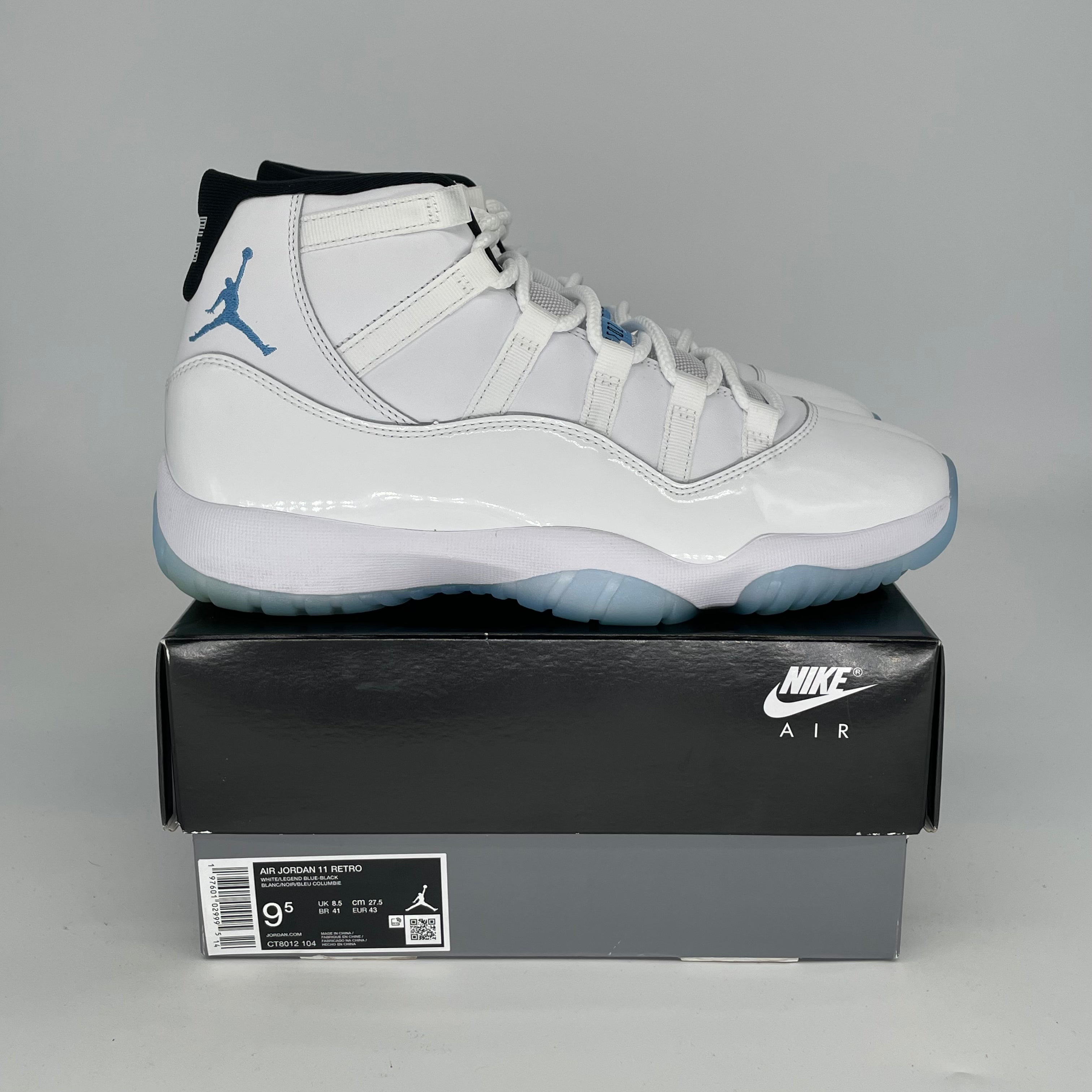 AIR JORDAN 11 Retro 'Legend Blue' Basketball Shoes - Men's Size 9.5/Women's Size 11 - Style CT8012-104 | Perfect for Court Performance & Streetwear Fashion