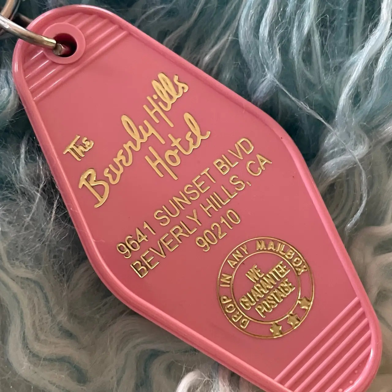Beverly Hills Motel Key Fob - Premium Custom Keychain for Hotels, Resorts & Vacation Rentals - Perfect for Hospitality Businesses, Event Giveaways & Souvenirs