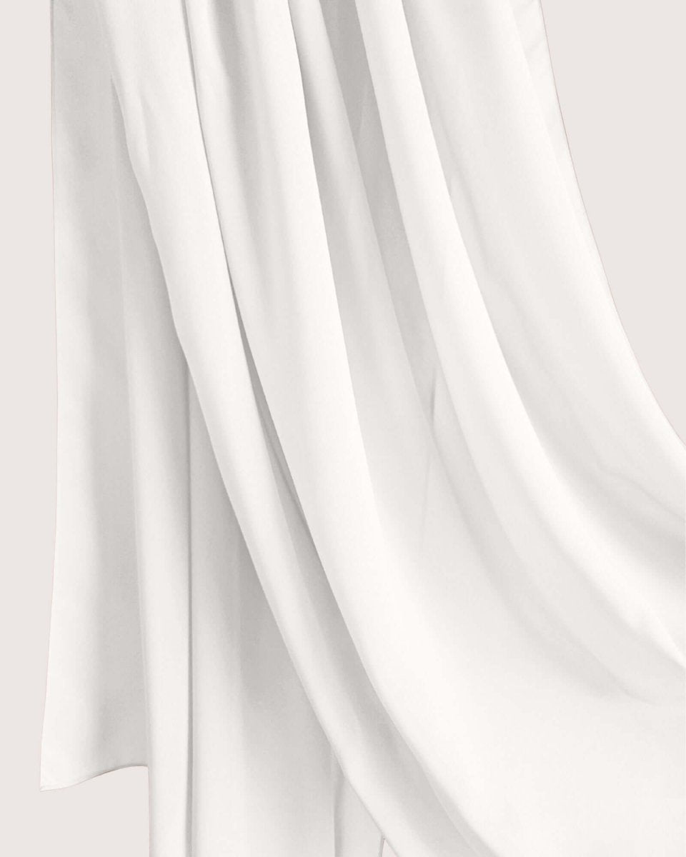 Premium Off-White Chiffon Hijab Scarf for Women - Lightweight Muslim Headscarf - Elegant Prayer Shawl for Daily Wear & Special Occasions