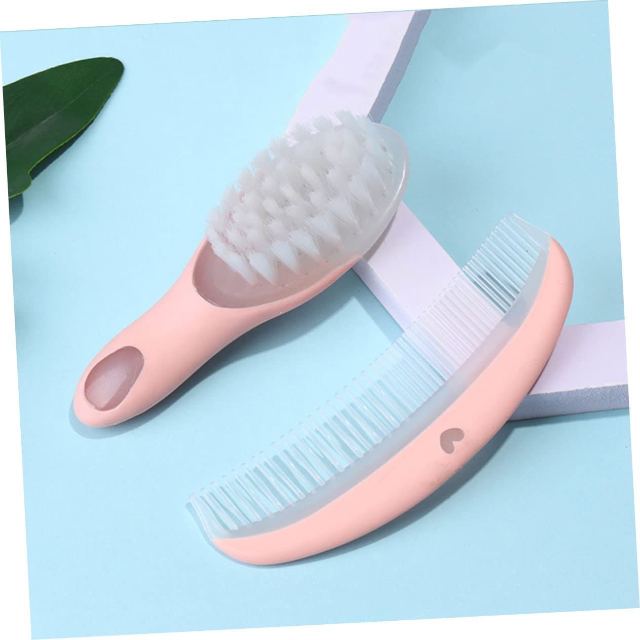 GLEAVI Baby Bath Accessories Set - 2-Piece Toddler Hair Brush & Comb Kit for Cradle Cap Care, Soft Bristle Brush & Easy-Grip Comb for Newborns & Infants - Perfect for Gentle Hair Care During Bath Time & Daily Grooming