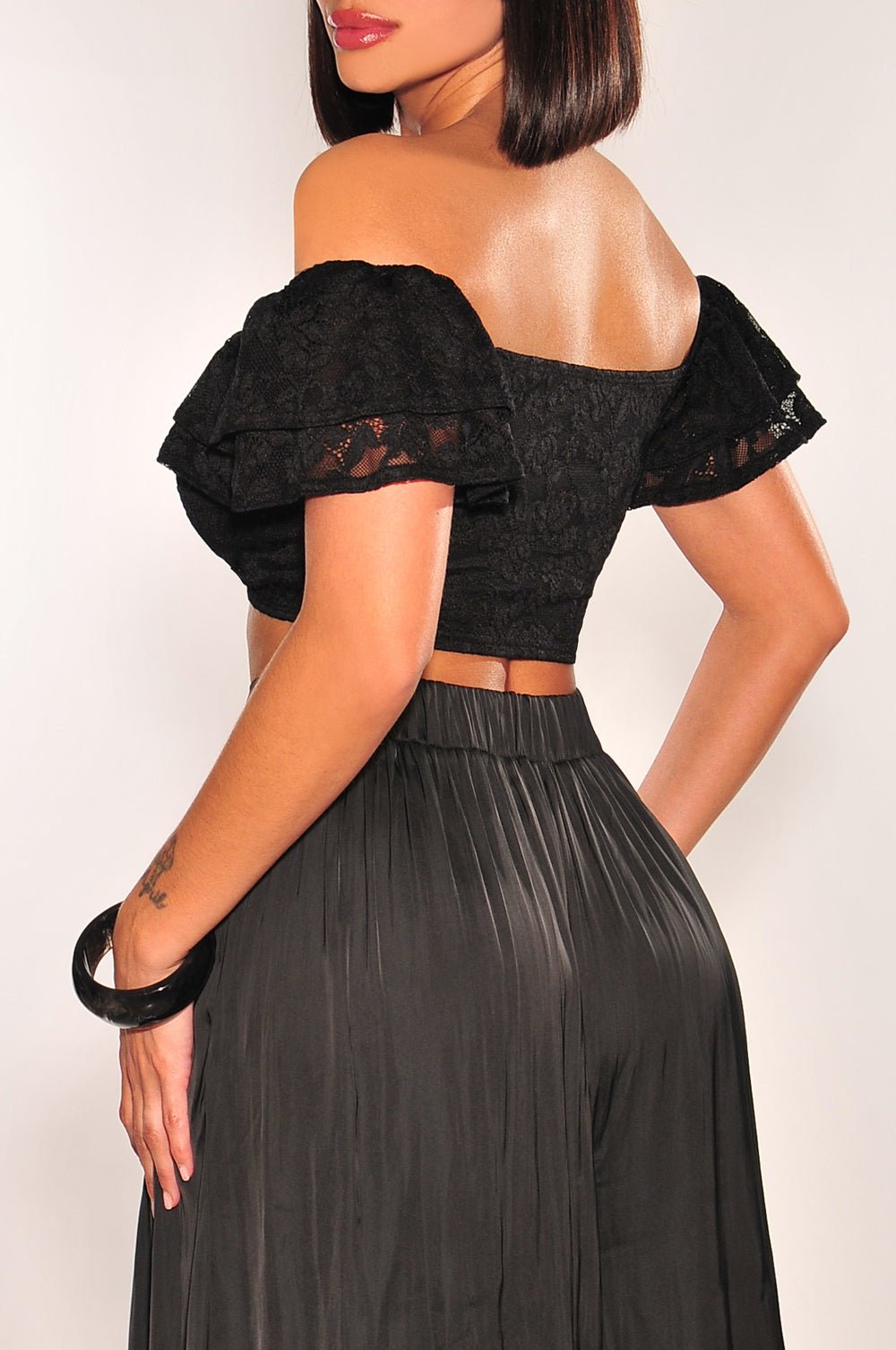 Black Floral Lace Ruffle Sleeve Tie-Up Ruched Crop Top Women's Fashion Blouse - Perfect for Date Night, Party & Summer Outfits