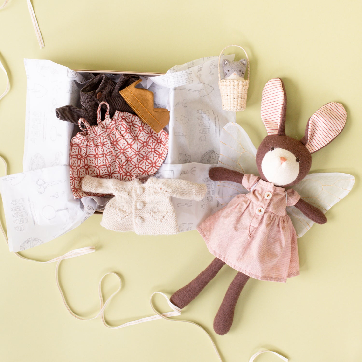 Elegant Gift Box Set for International Shipping - Perfect for Holidays, Birthdays & Special Occasions