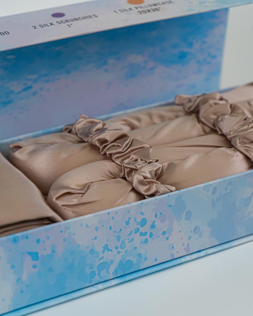 Luxury Hug Me Silk Gift Set for Women - Soft & Elegant Silk Scarf & Sleep Mask - Perfect for Birthday, Anniversary, Valentine's Day Gifts & Relaxing at Home