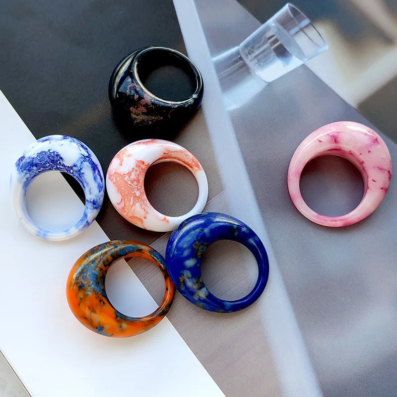Elegant Crescent Moon Love Rings for Women - Perfect for Valentine's Day Gifts, Anniversary Presents & Romantic Occasions
