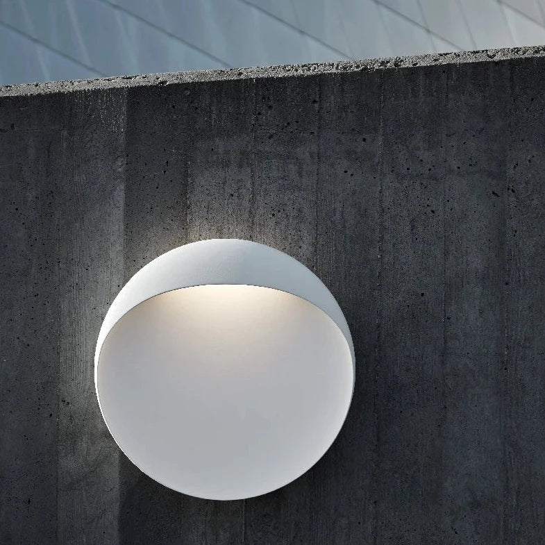 FLINDT Modern Wall Lamp - Sleek LED Sconce Light Fixture for Bedroom, Living Room & Hallway - Energy Efficient Indoor Lighting for Home Decor