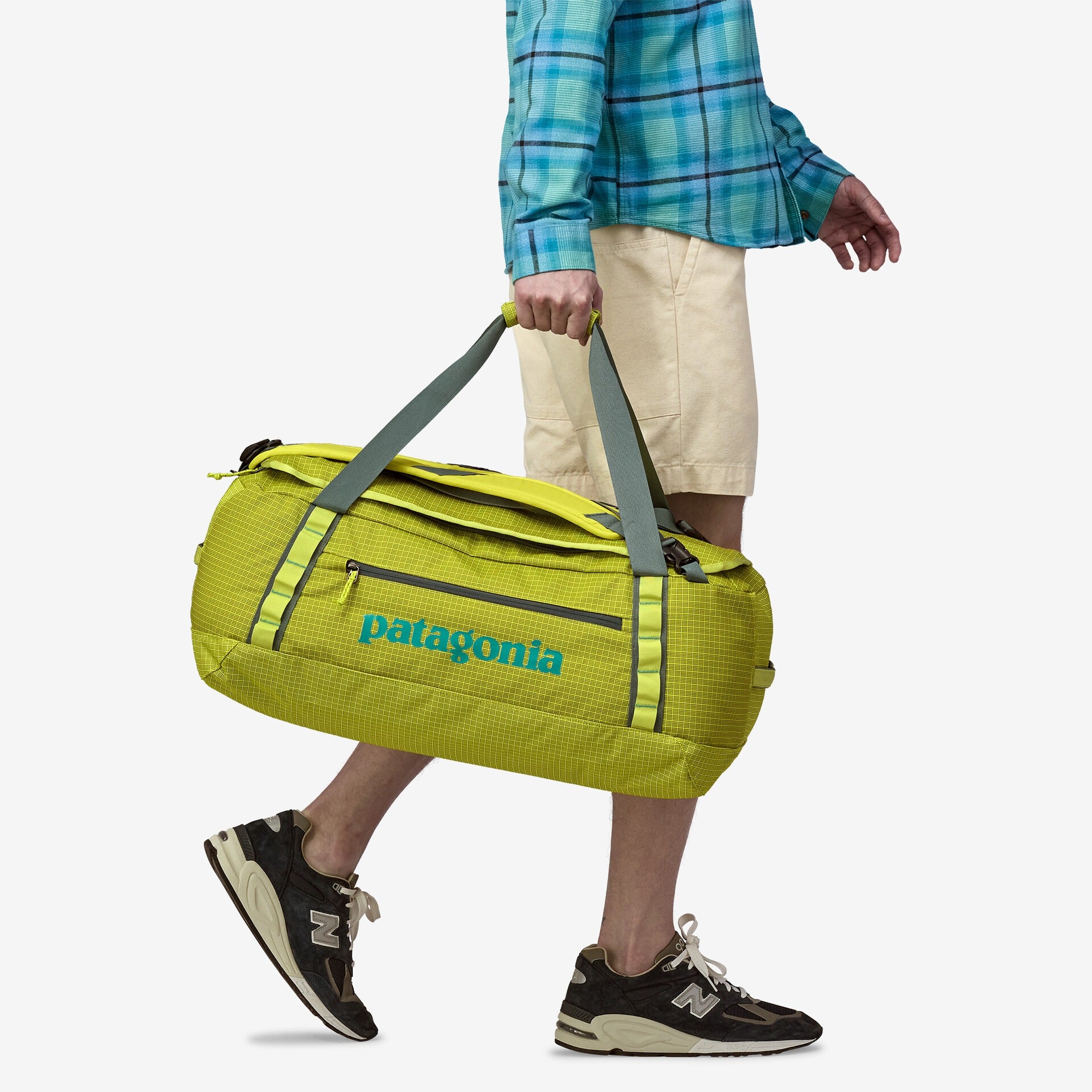 Black Hole Duffel Bag 55L - Durable Waterproof Travel Duffel for Camping, Hiking & Gym - Perfect for Outdoor Adventures & Sports Gear Storage