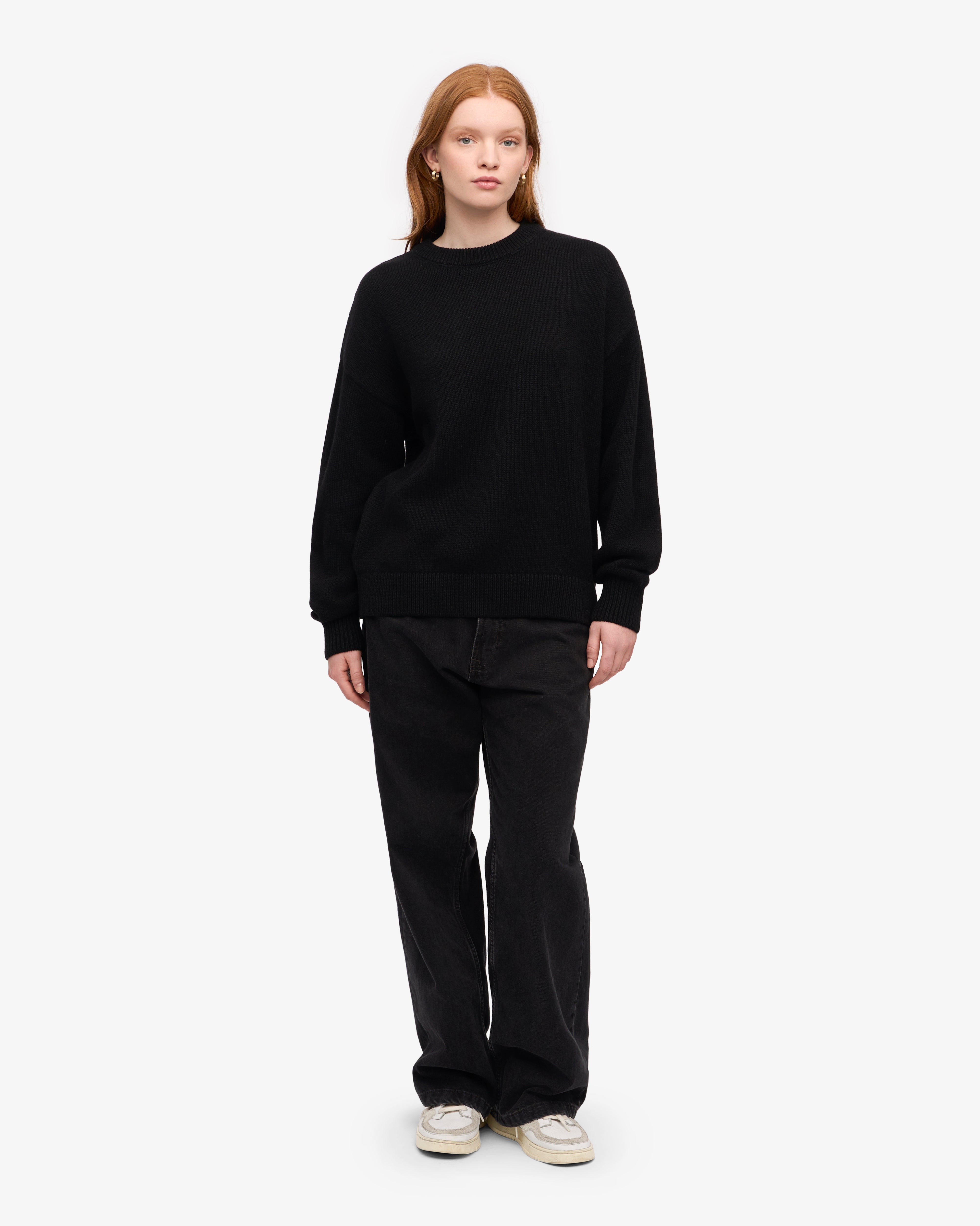 Premium Oversized Merino Wool Crew Neck Sweater for Women - Soft & Warm Deep Black Pullover - Perfect for Winter Layering, Casual Outfits & Cozy Nights