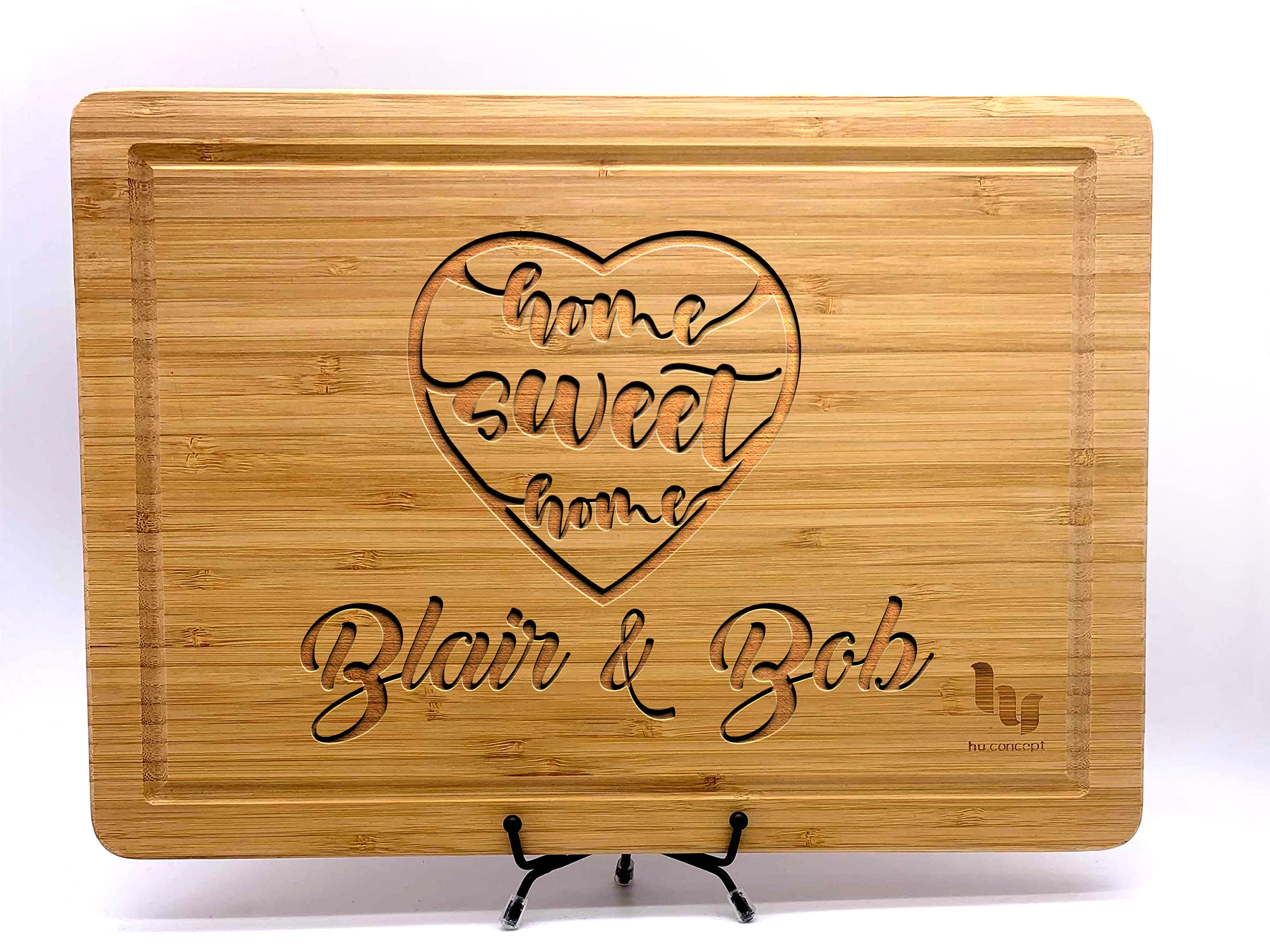 Personalized Engraved Wooden Cutting Board for Couples - Custom Housewarming Gift, Wedding & Anniversary Present - Perfect for New Home, Kitchen Decor - Ideal for Romantic Dinners & Family Gatherings