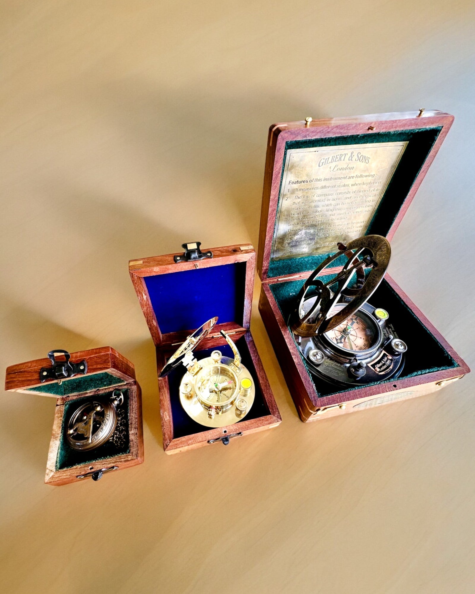 Premium Wooden Box for Maritime Compact Compass - Custom Engraving Available | Perfect for Nautical Gifts & Collectors