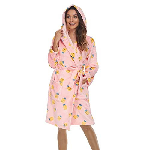 Pineapple-pink-hooded
