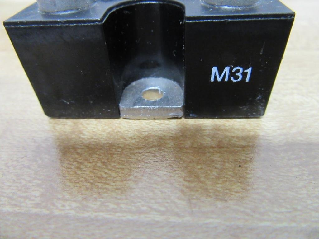 40A 530V Solid State Relay SPST-NO Panel Mount with Screw Clamp - Zero Crossing Type for Industrial Automation & HVAC Systems