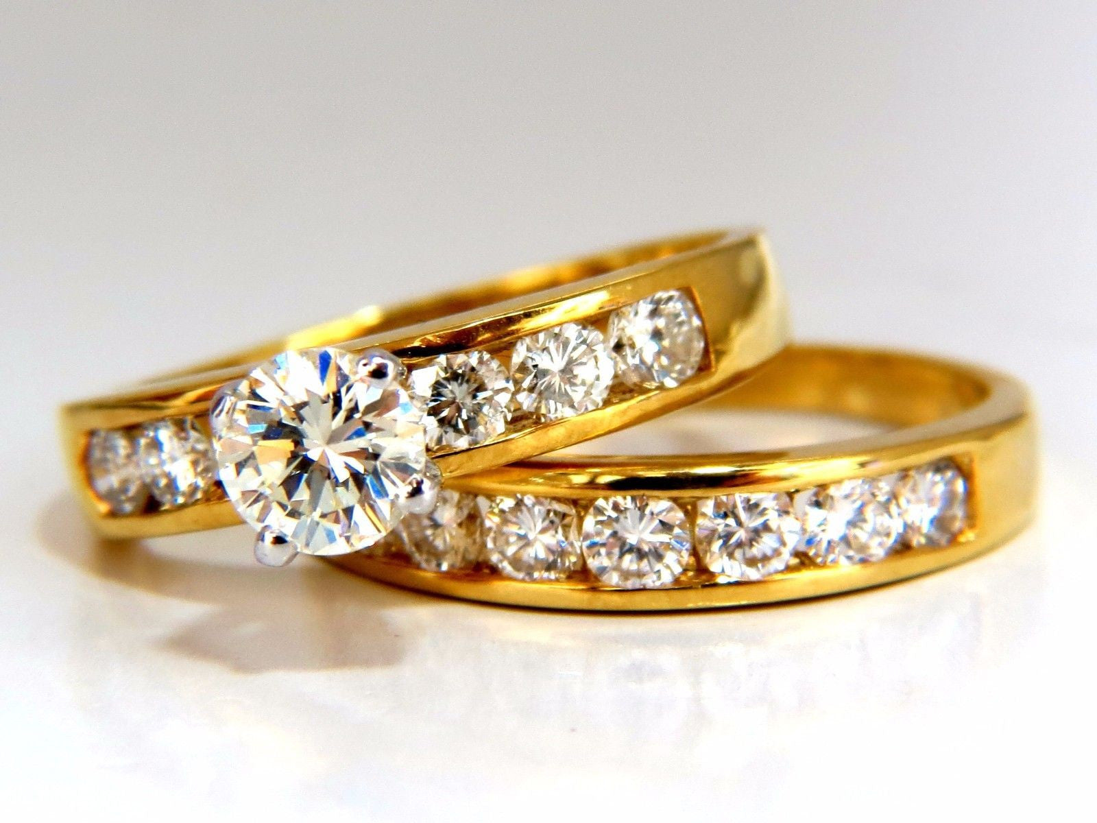 GIA Certified 2.01 Carat Natural Round Diamond Engagement Ring with 18K Gold Wedding Band - Perfect for Proposals, Anniversaries & Special Occasions