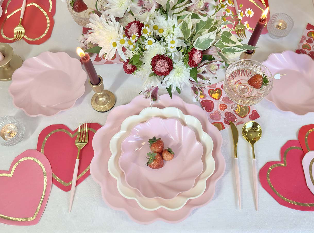 Elegant Forever Blushing Table Setting - Premium Dinnerware Set for Weddings, Parties & Special Occasions - Perfect for Romantic Dinners & Holiday Celebrations
