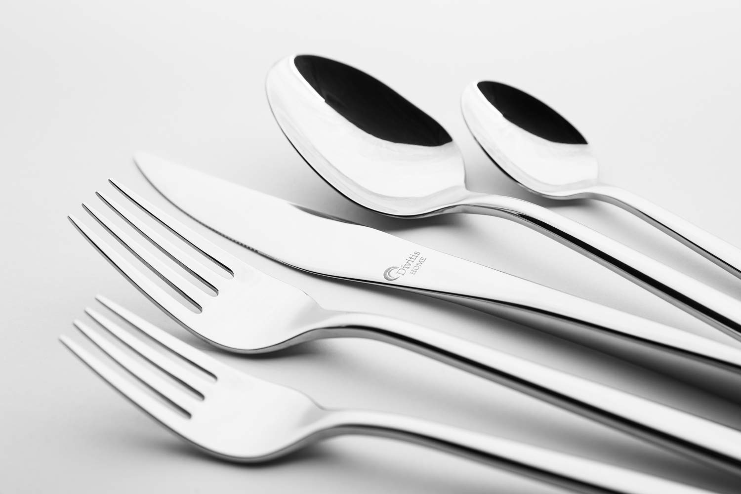 Divitis Home Sirius 20-Piece Silverware Set - 18/10 Stainless Steel Flatware for 4 (Dinner Forks, Knives, Spoons, Salad Forks, Teaspoons) - Elegant Cutlery Set for Dining, Parties & Gifts
