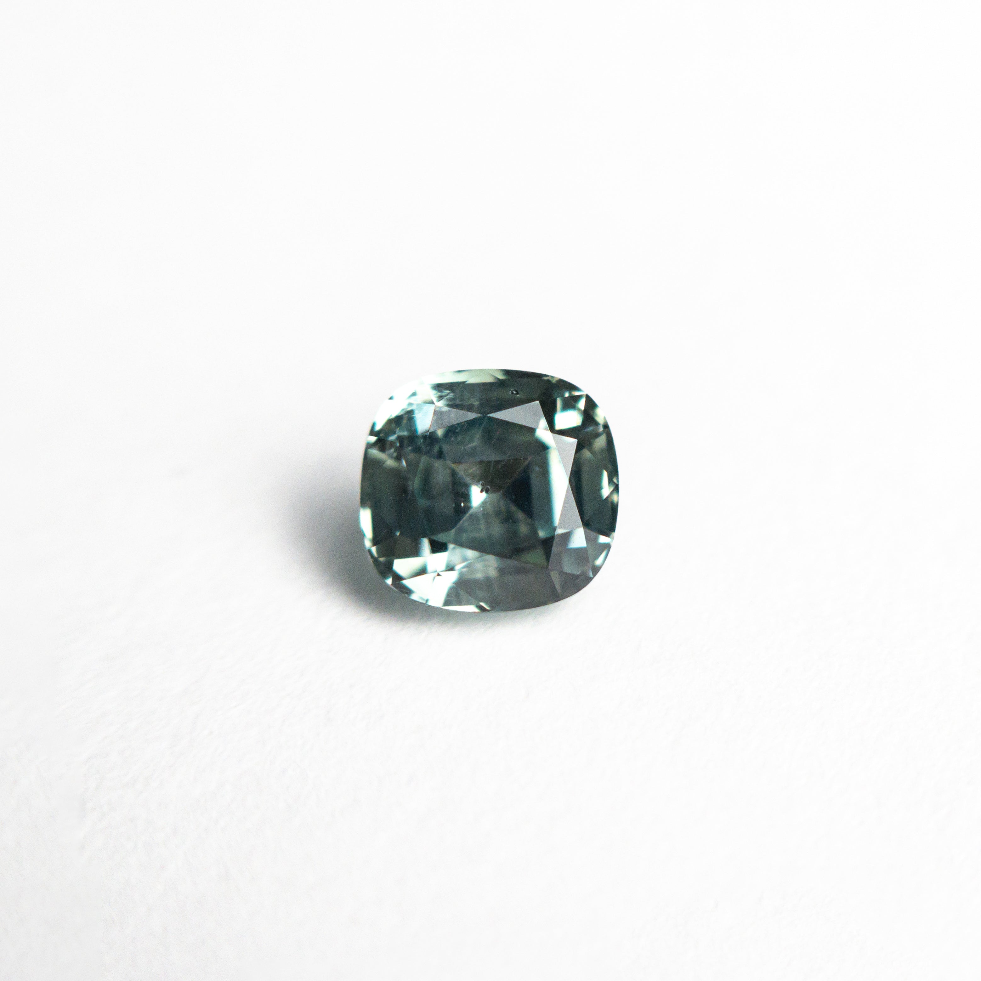 0.84ct Natural Cushion Cut Blue Sapphire Gemstone (5.20x4.89x3.60mm) - 14K Gold Jewelry Setting - Perfect for Engagement Rings & Anniversary Gifts