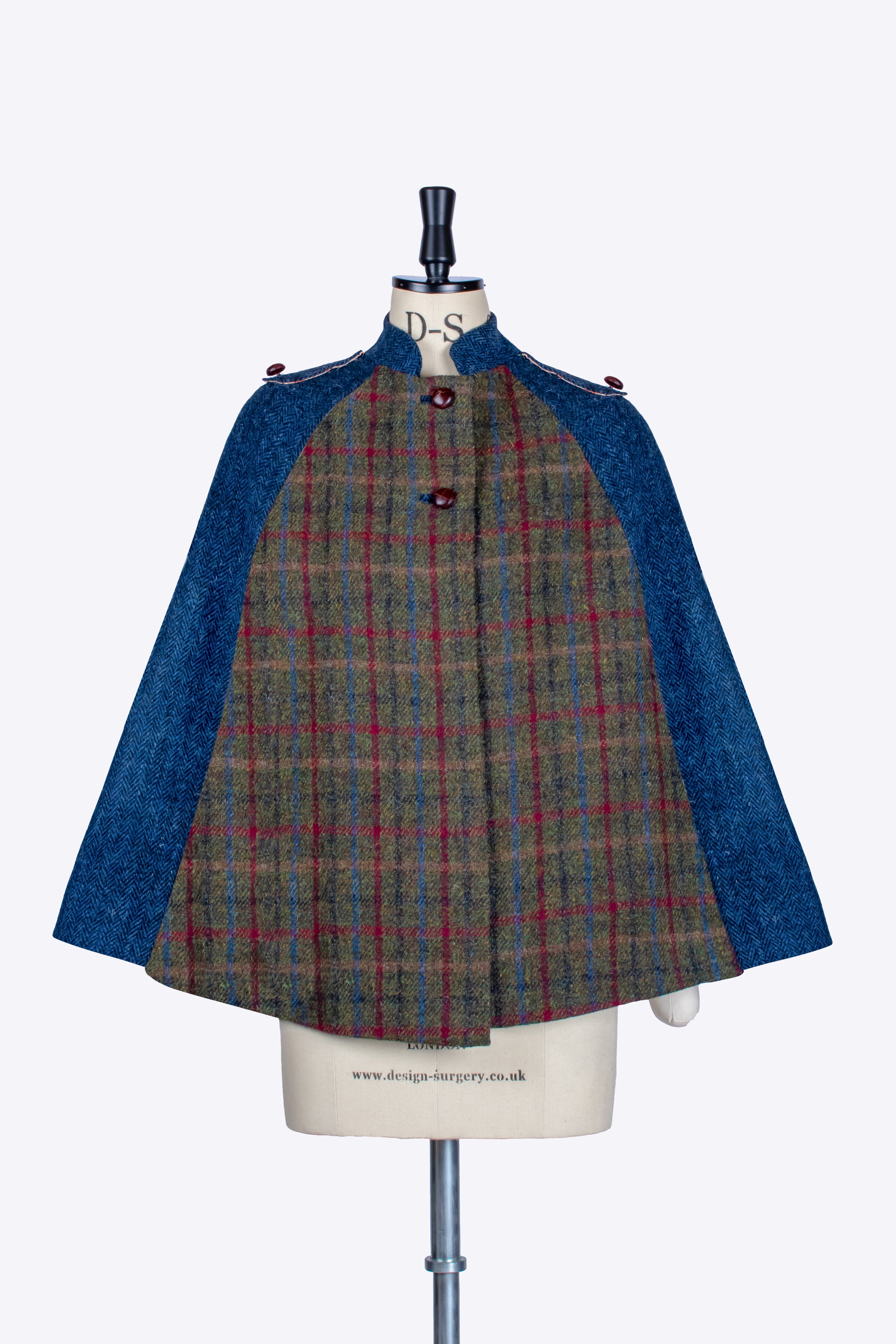 Stylish Short Cape in Green & Navy Blue - Perfect for Cosplay, Halloween Costumes & Fashion Outfits