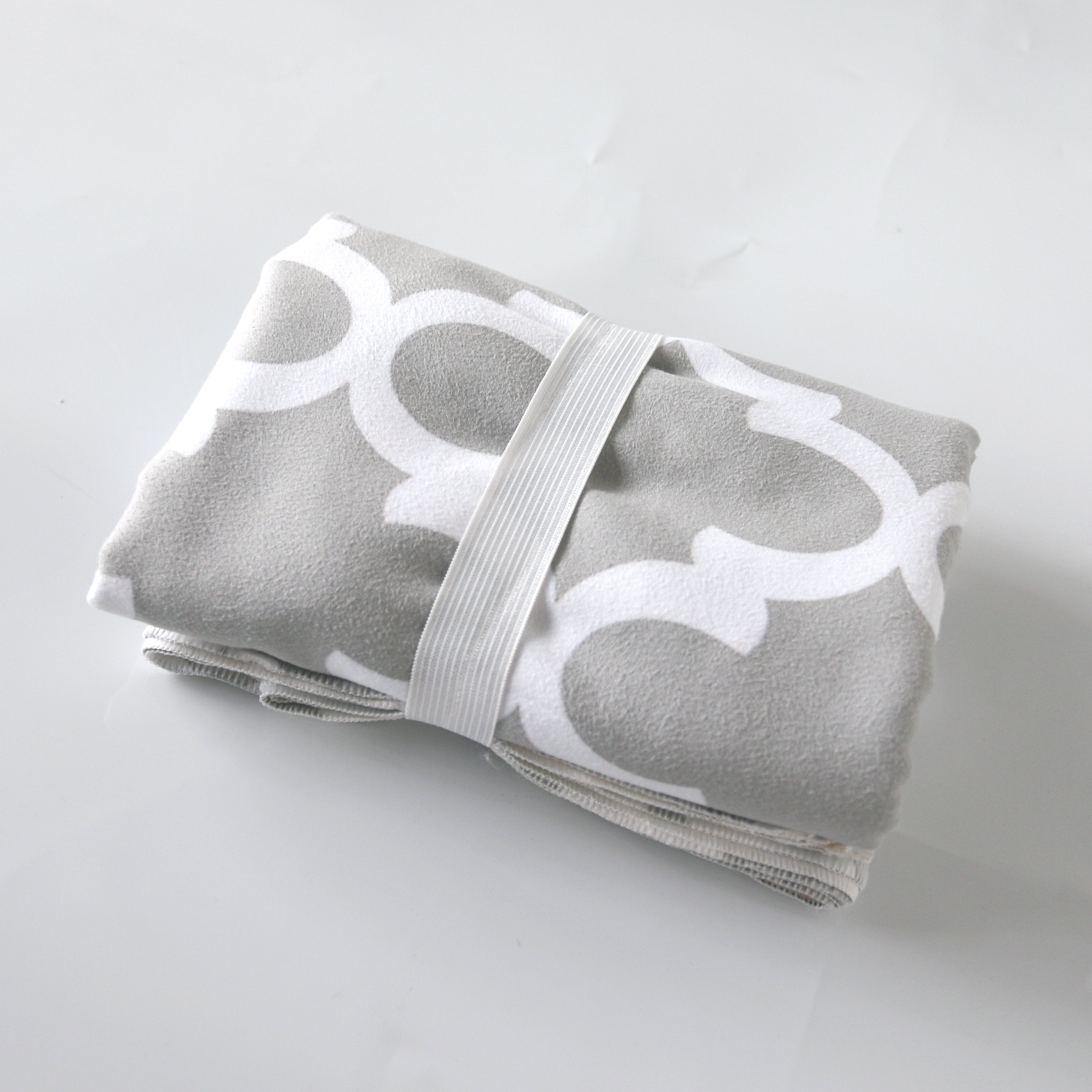 Pink Sand Free Beach Towel for Women - Quick Dry, Lightweight & Ultra Absorbent - Perfect for Pool, Beach, Vacation & Yoga