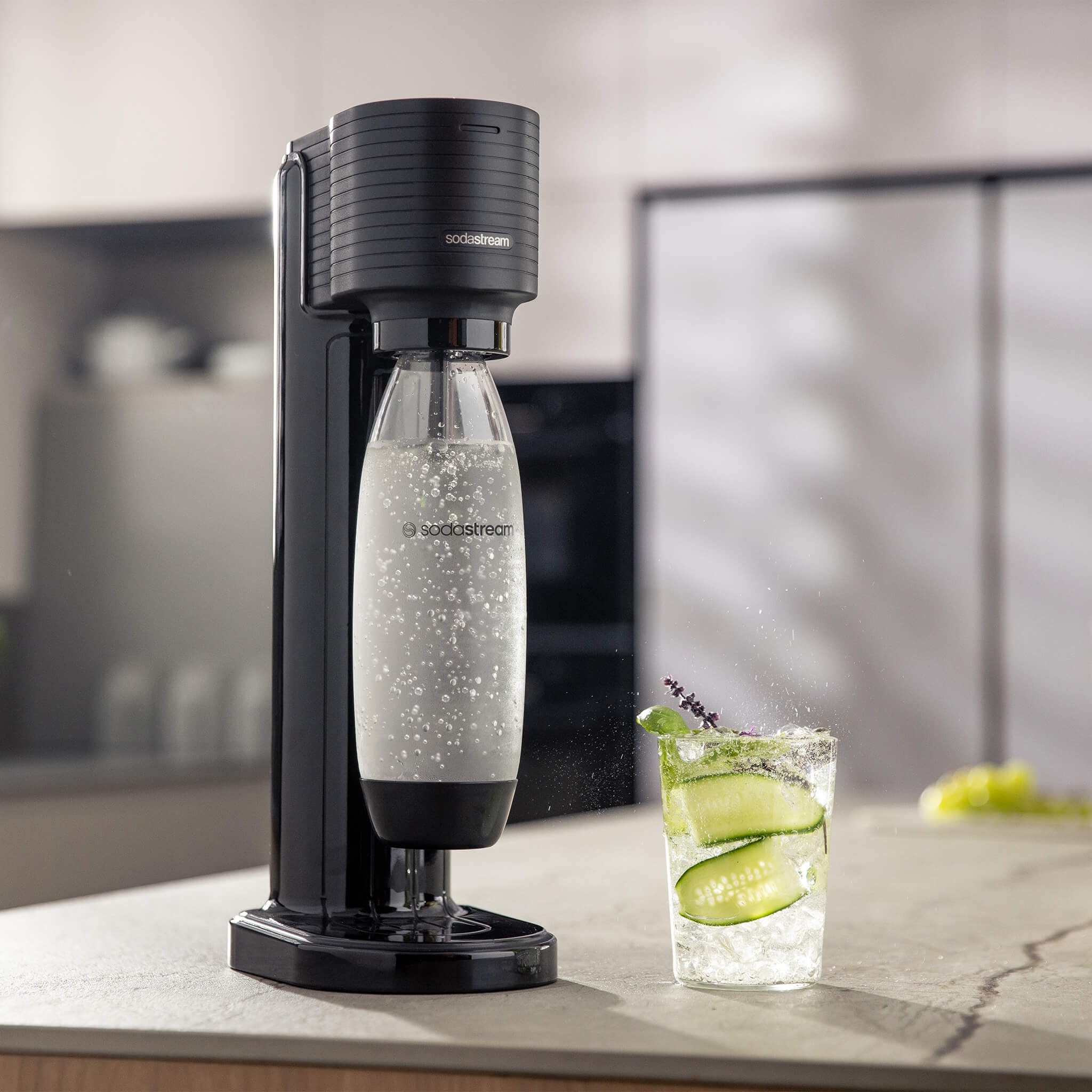 SodaStream Gaia Sparkling Water Maker Machine - Black | Home Carbonation System for Fresh Sparkling Water | Perfect for Kitchen, Office & Parties