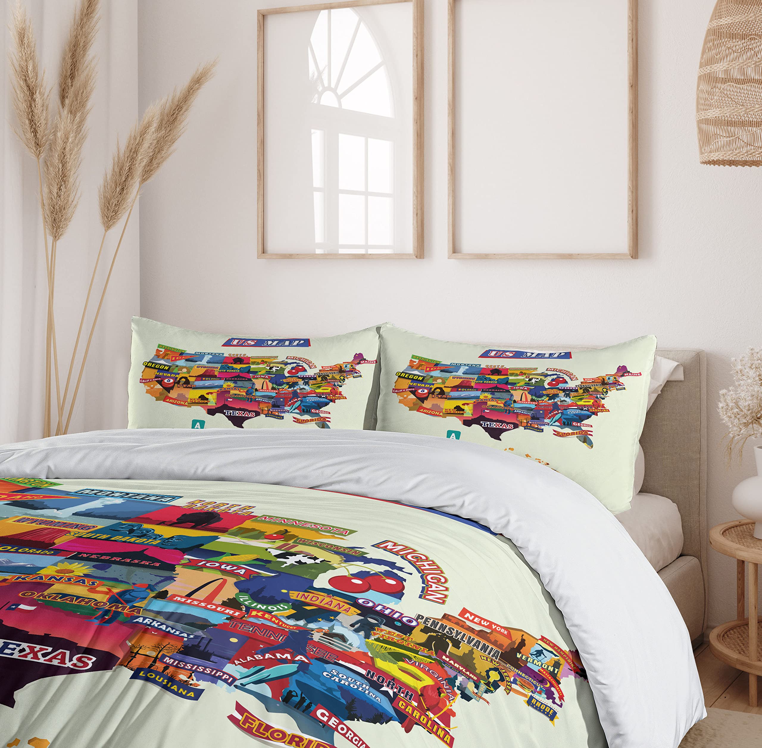 Ambesonne US Map Print Duvet Cover Set - Seashore, Sunflowers & Tourist Attractions Design, 3-Piece Queen Size Bedding with 2 Pillow Shams | Perfect for Home Decor, Guest Rooms & American-Themed Bedrooms