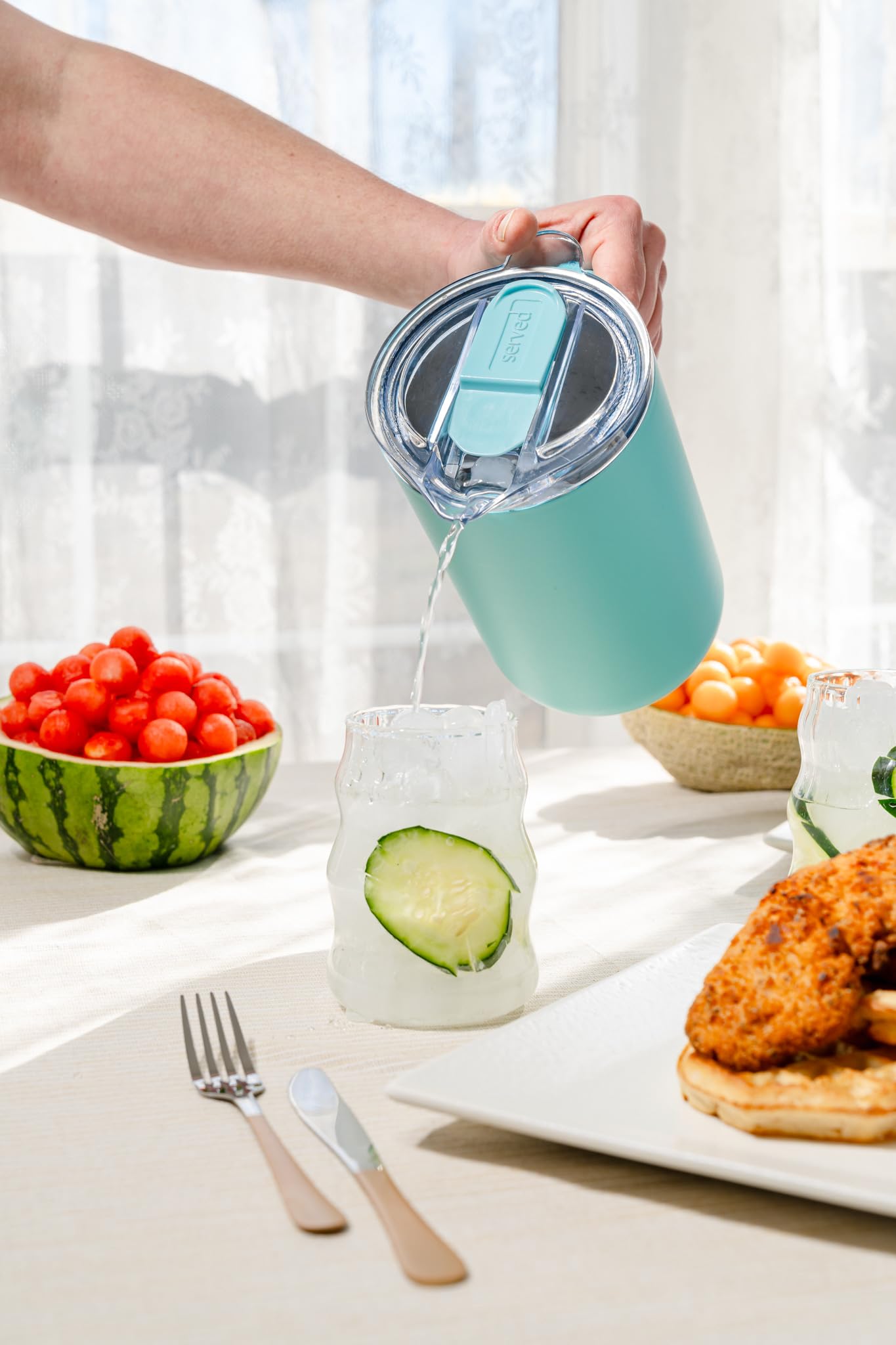 Premium 2L Vacuum-Insulated Stainless Steel Pitcher with Copper Lining - Keeps Drinks Cold for 24 Hours & Hot for 12 Hours - Double Walled Design for Outdoor Picnics, BBQs, Parties & Office Use