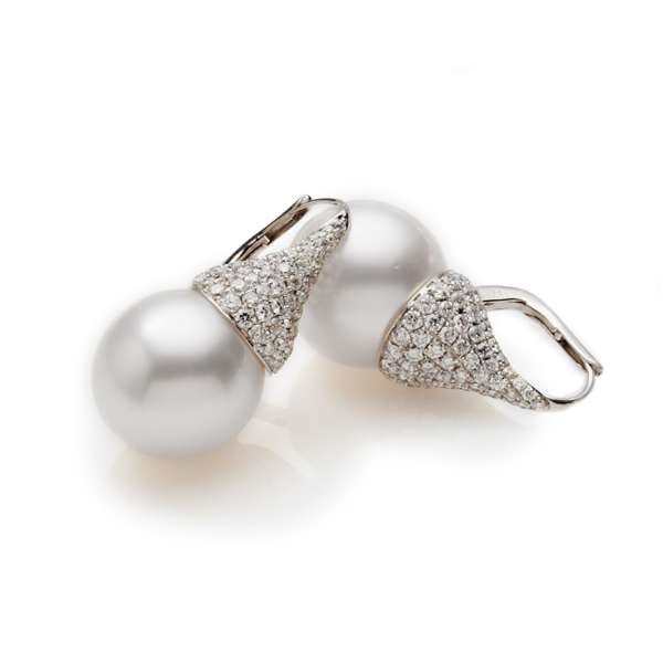 Exquisite South Sea Pearl & Pavé Diamond Kiss Earrings | Luxury Jewelry for Women | Perfect for Weddings, Parties & Special Occasions