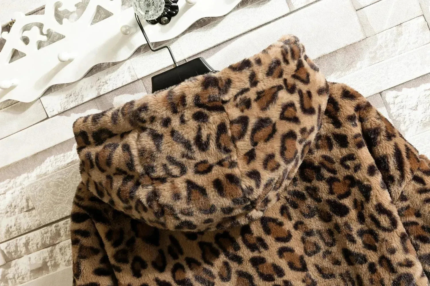 Men's Casual Printed Fleece Hooded Jacket - Warm Winter Pullover for Outdoor Activities & Streetwear Fashion