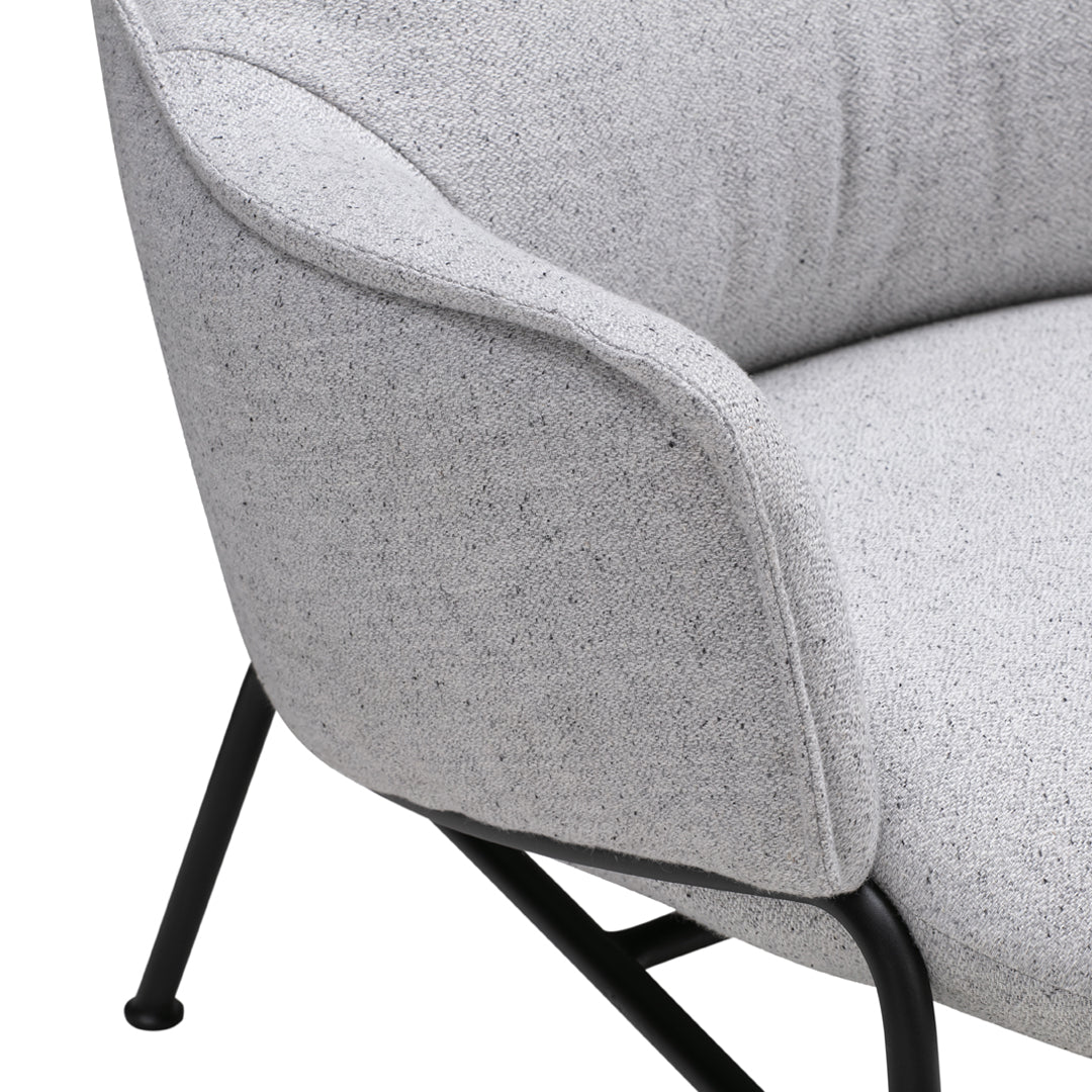 Premium Aloe Lounge Chair - Modern Indoor/Outdoor Comfort for Patio, Poolside & Living Room Relaxation
