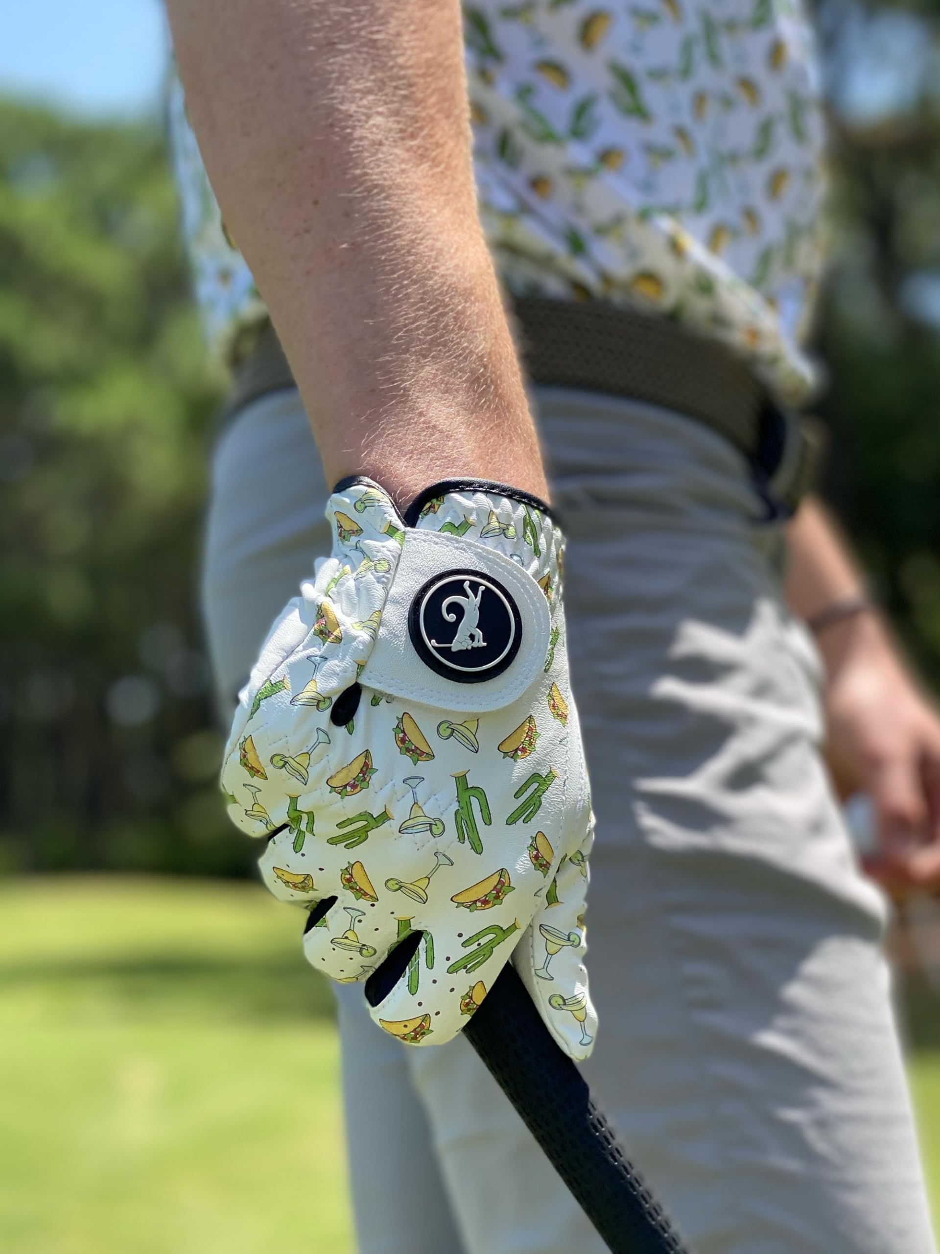 Chameleon Golf Gloves for Men - Right Handed Breathable Golf Gloves with Premium Grip - Perfect for Golfing, Driving Range Practice & Outdoor Sports Activities