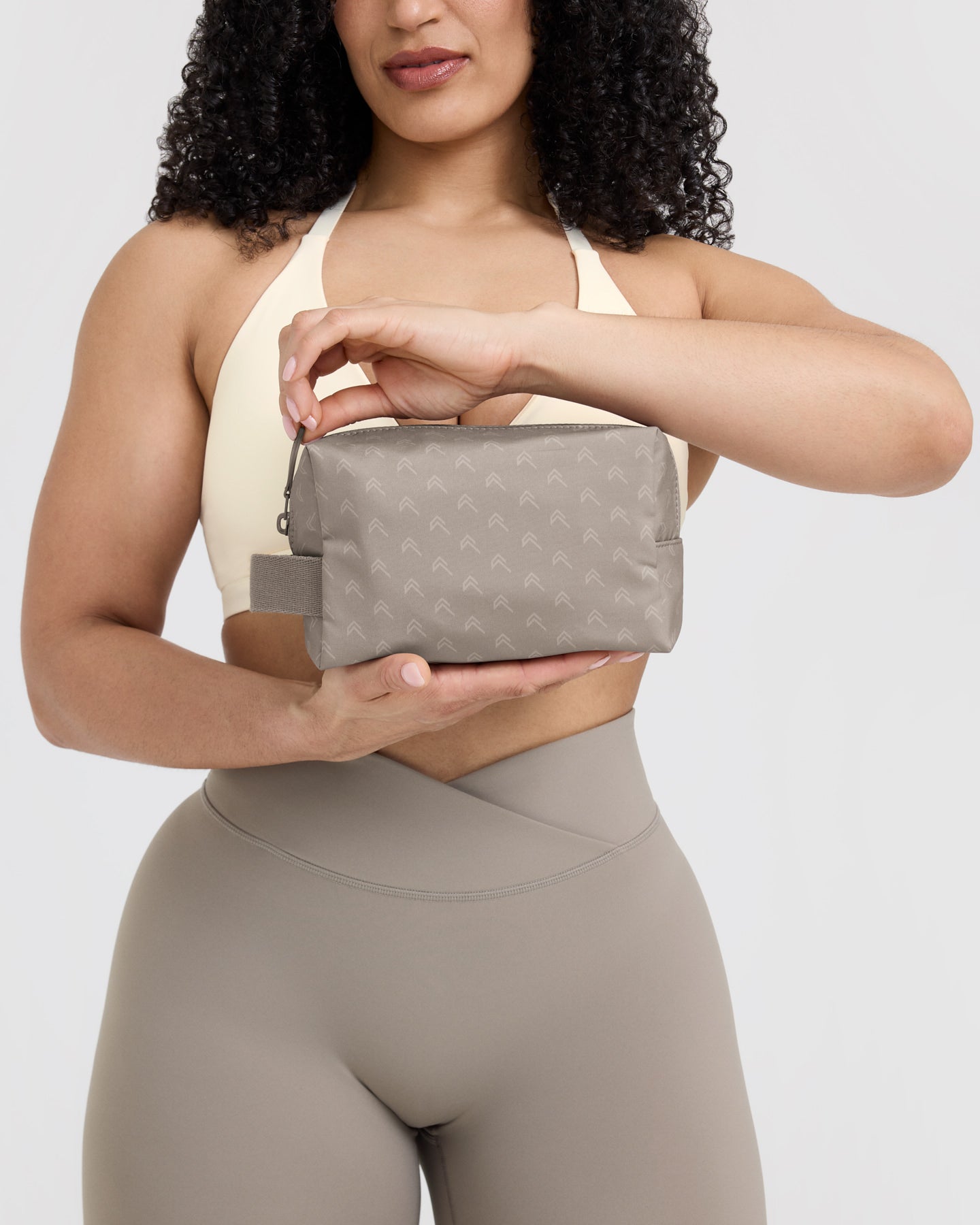 Personalized Monogram Washbag for Travel & Gym - Soft Minky Fabric - Perfect for Toiletries, Cosmetics & Essentials