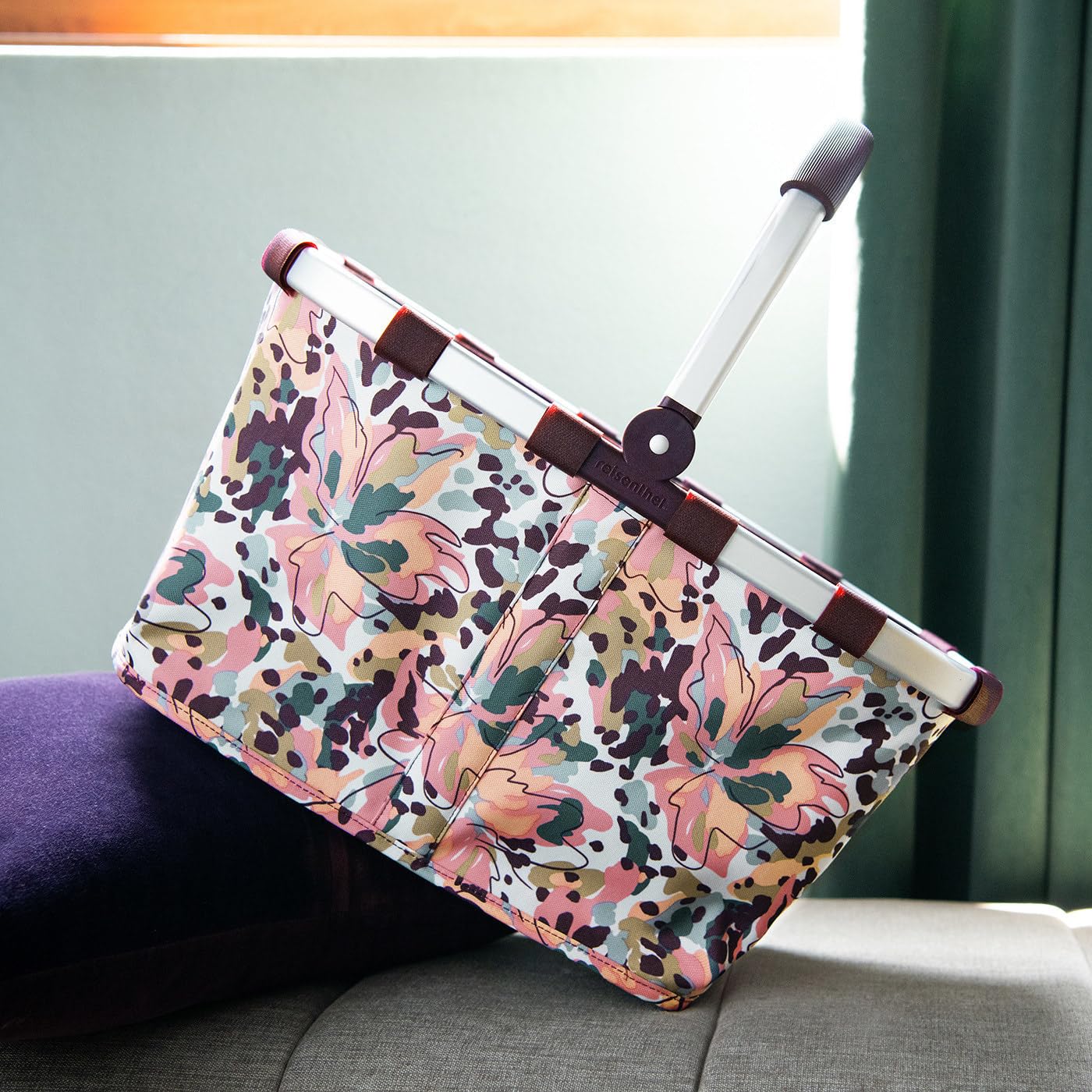 Reisenthel BK3092 Carry Bag Flora Rose - Stylish Gym Bag for Women, Durable & Spacious, Perfect for Workouts, Yoga, Travel & Everyday Use