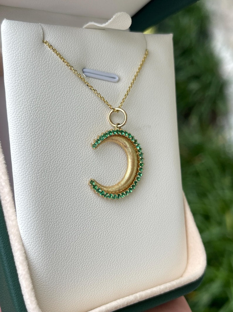14K Gold Emerald & Ribbed Crescent Moon Charm Pendant (0.52tcw) - Perfect for Necklaces, Bracelets & Boho Jewelry Making