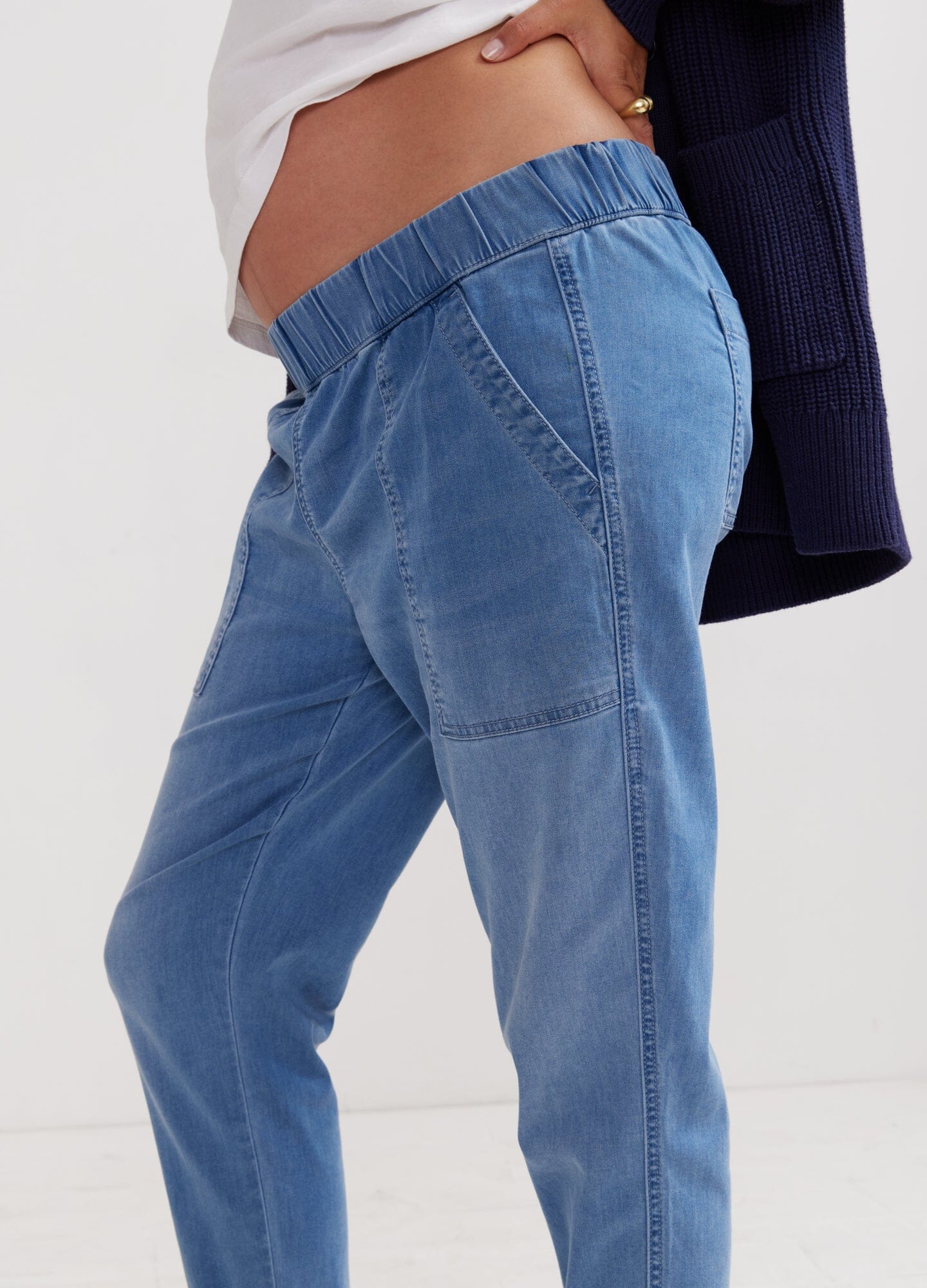 Stylish & Comfortable Easy Denim Joggers for Women & Men - Perfect for Casual Wear, Lounge & Outdoor Activities