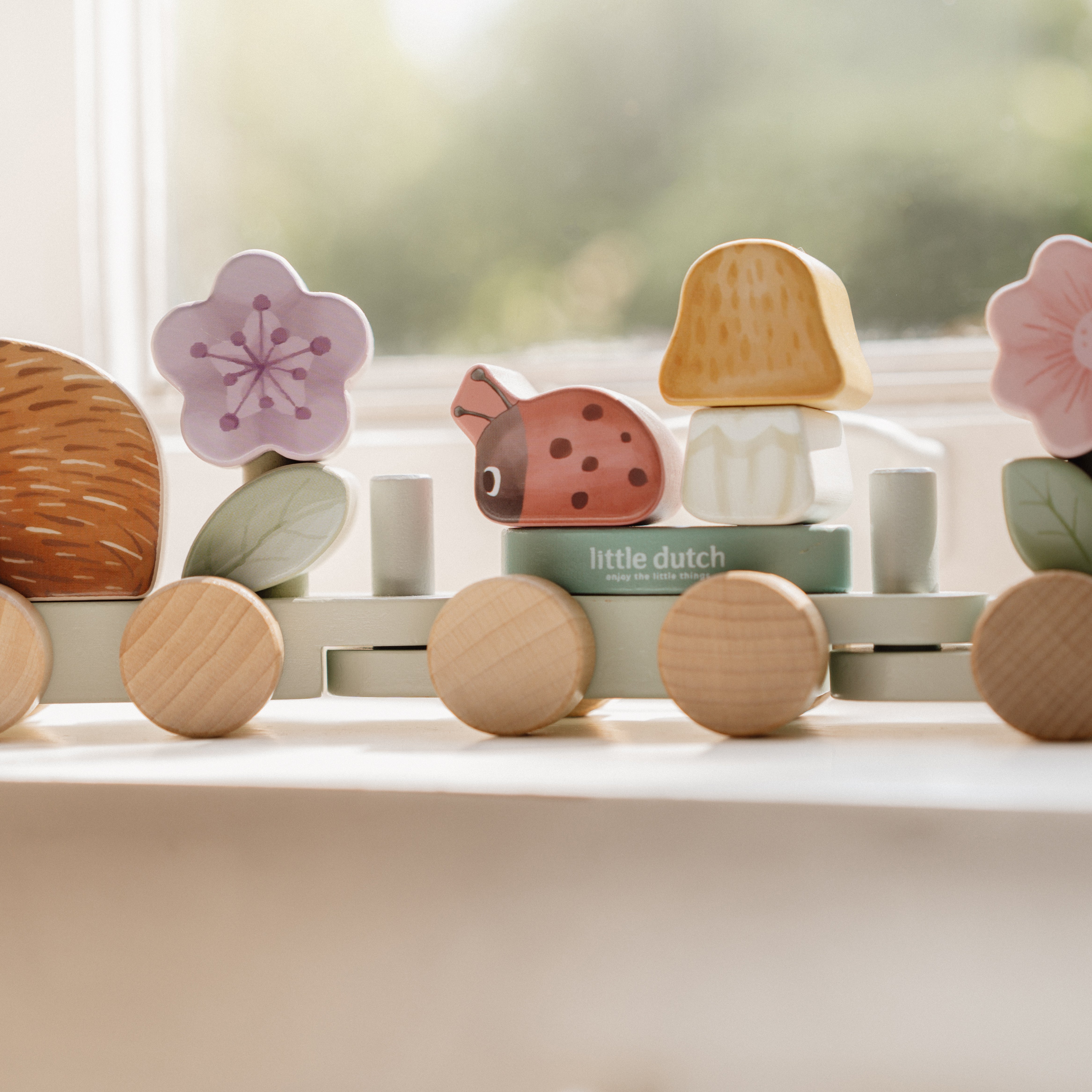 Fairy Garden Wooden Hedgehog Stacking Train Toy - Montessori Educational Stacking Blocks for Toddlers, Perfect for Imaginative Play & Kids Room Decor