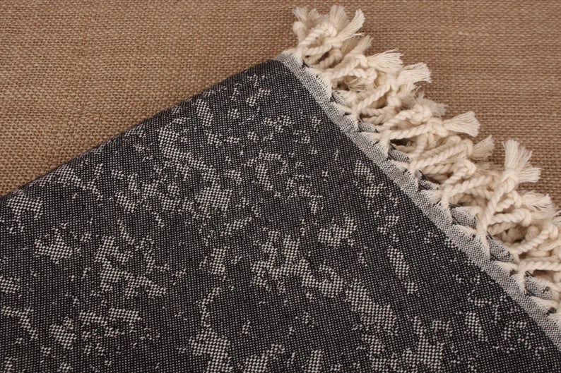 Premium Black Turtle Turkish Beach Towel - Extra Large, Soft & Quick-Dry - Perfect for Pool, Beach, Vacation & Yoga