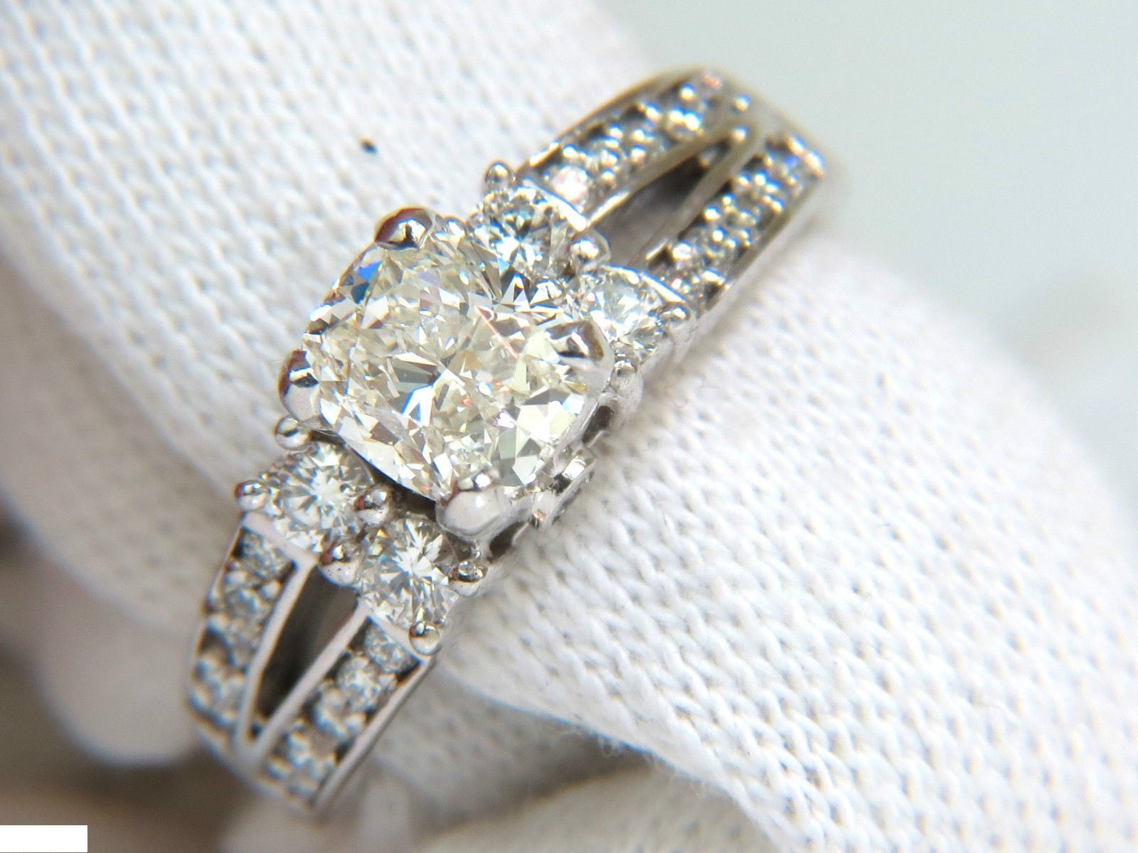 GIA Certified 3.02 Carat Cushion Brilliant Cut Diamond Engagement Ring & Wedding Band Set in 14K Gold - Perfect for Proposals, Anniversaries & Special Occasions