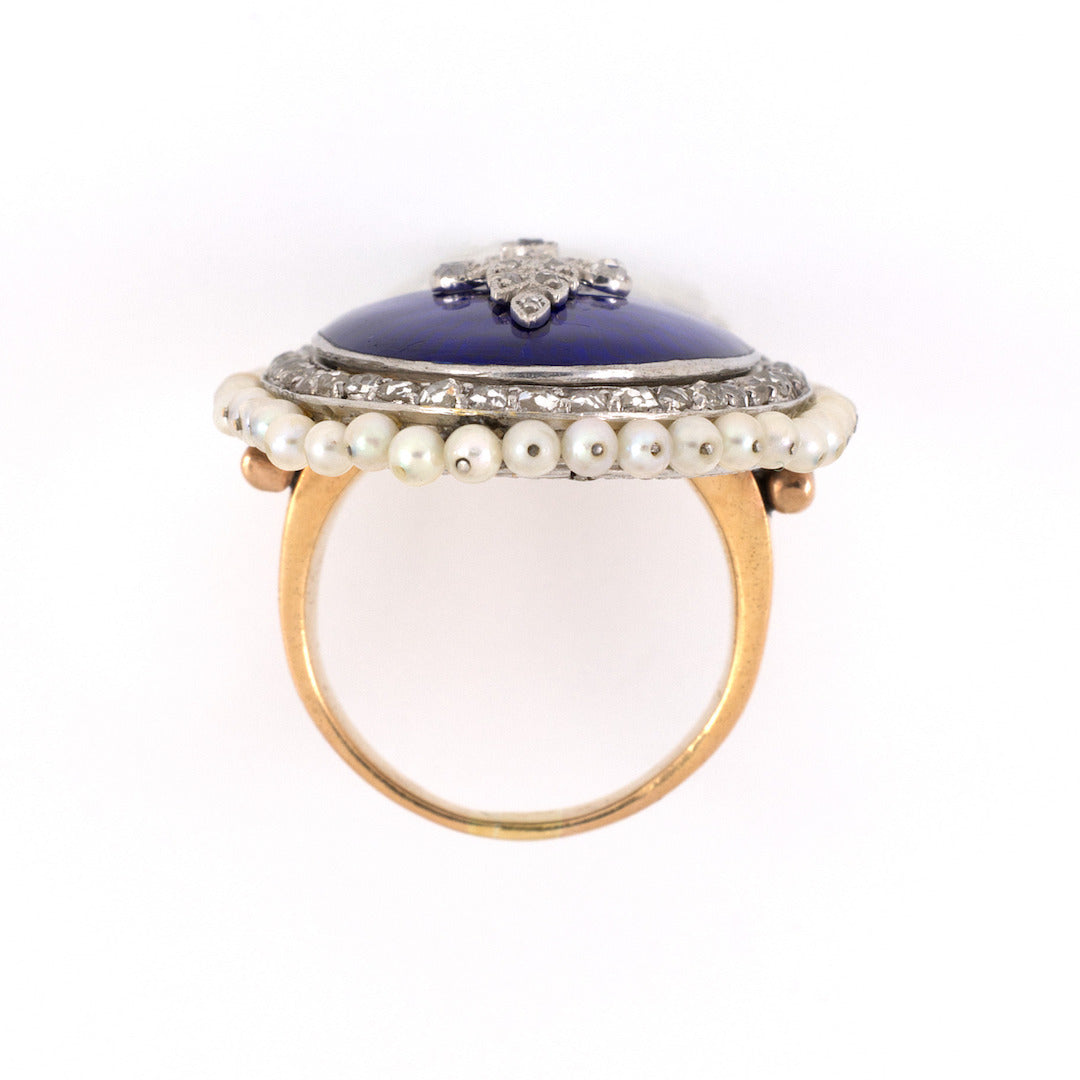 Victorian Style Retro Diamond Pearl & Enamel Dinner Ring - Elegant Antique Jewelry for Women | Perfect for Evening Parties, Weddings & Special Occasions