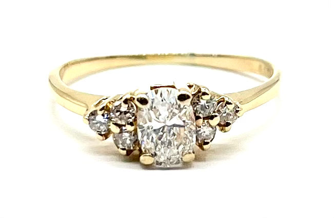 1.5 Carat Oval Cut Diamond Engagement Ring for Women - 14K White Gold Wedding Band with Sparkling Solitaire Stone - Perfect for Proposals, Anniversaries & Special Occasions