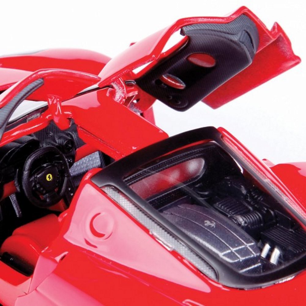 Bburago Ferrari Enzo 1:24 Scale Die-Cast Model Car - Red Sports Car Collectible Toy for Kids & Adults | Perfect for Display, Gifts & Racing Play Scenes
