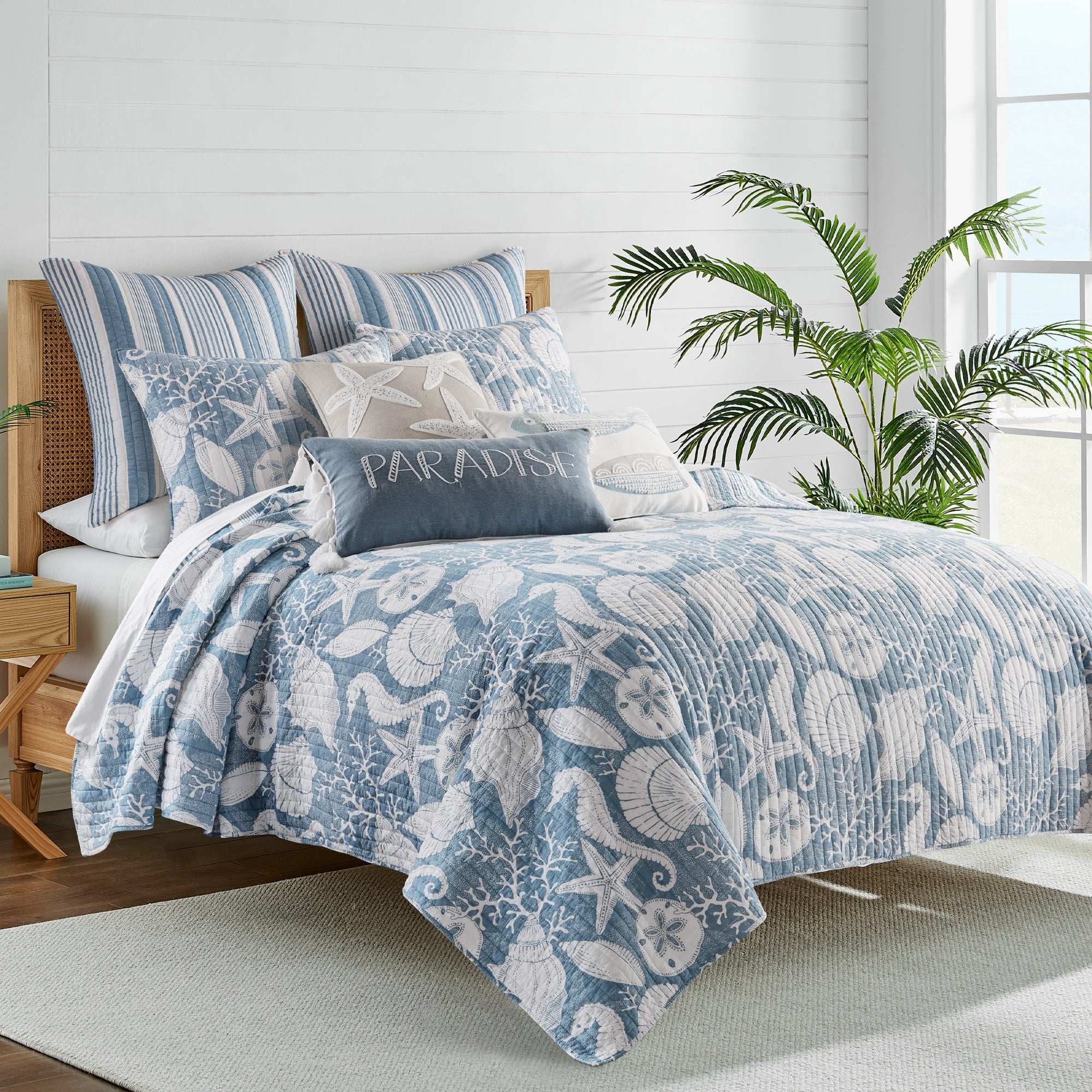 Stillwater Quilt Set - Queen Size Bedding, Soft Microfiber Comforter with Matching Pillow Shams, Lightweight & Breathable - Perfect for Cozy Bedrooms, Guest Rooms & Dorm Decor