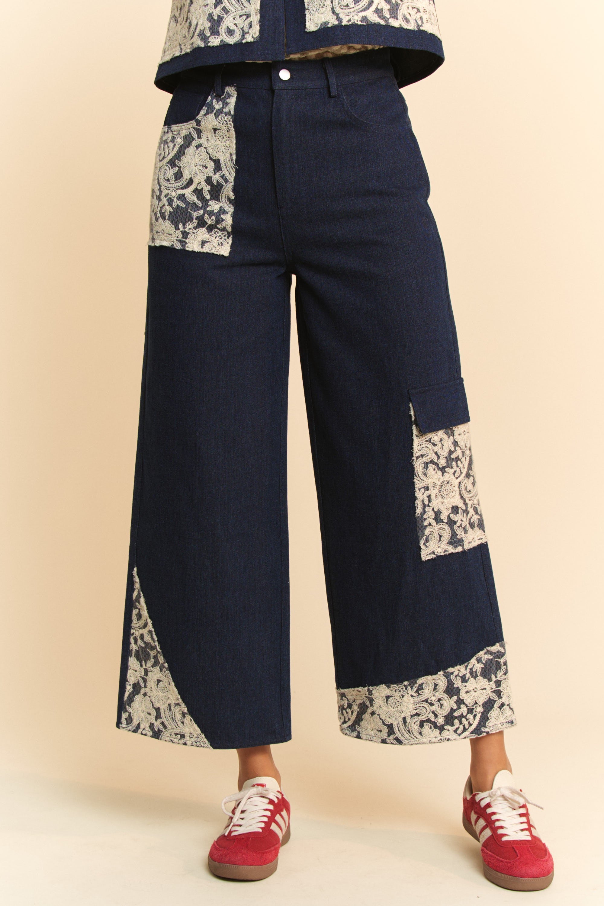 Lace Applique Wide Leg Jeans for Women - High Waisted Floral Embroidered Denim Pants - Boho Chic Casual Outfit for Spring & Summer