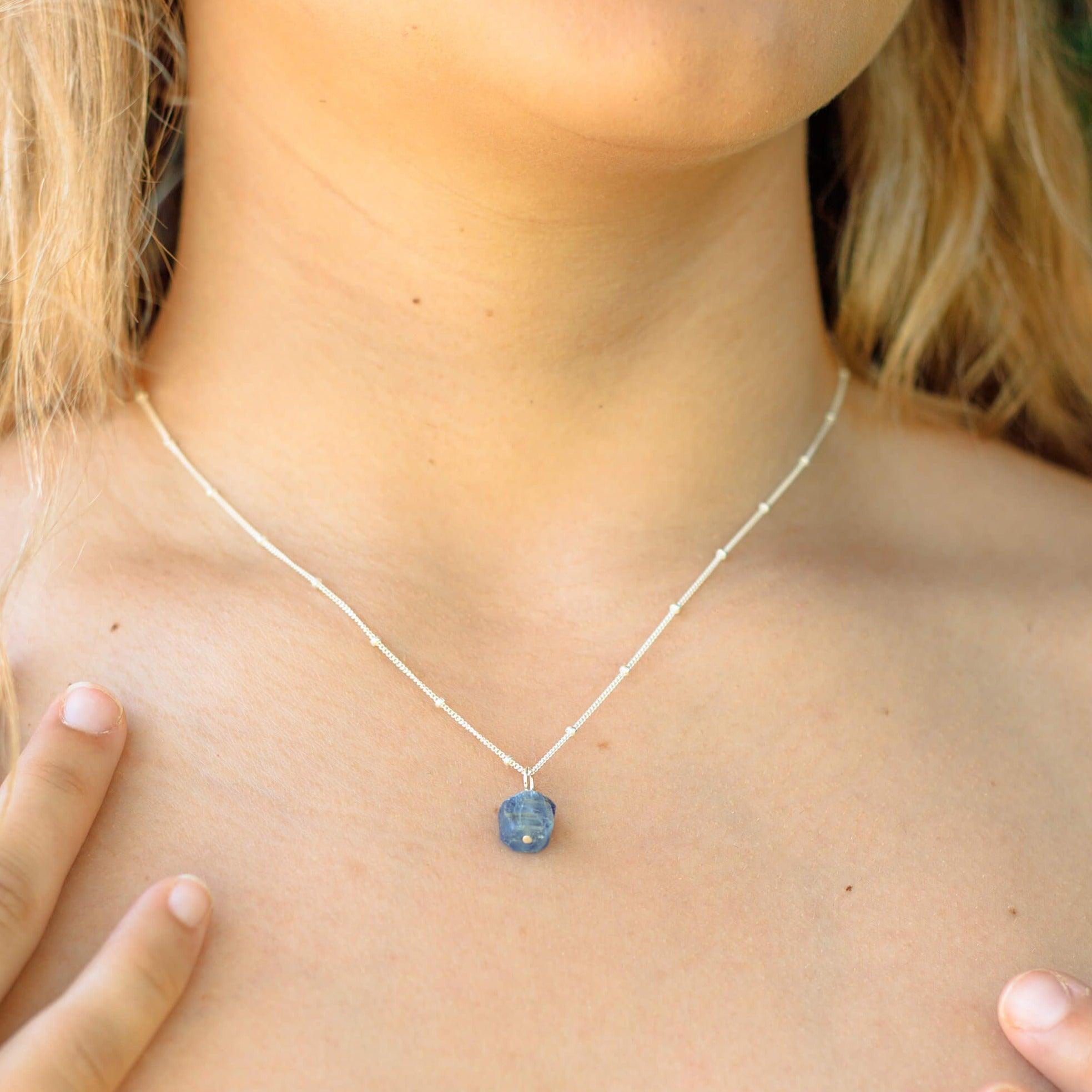 Natural Raw Kyanite Pendant Necklace - Healing Crystal Jewelry for Women, Chakra Balancing & Spiritual Protection - Perfect for Meditation, Yoga & Energy Work