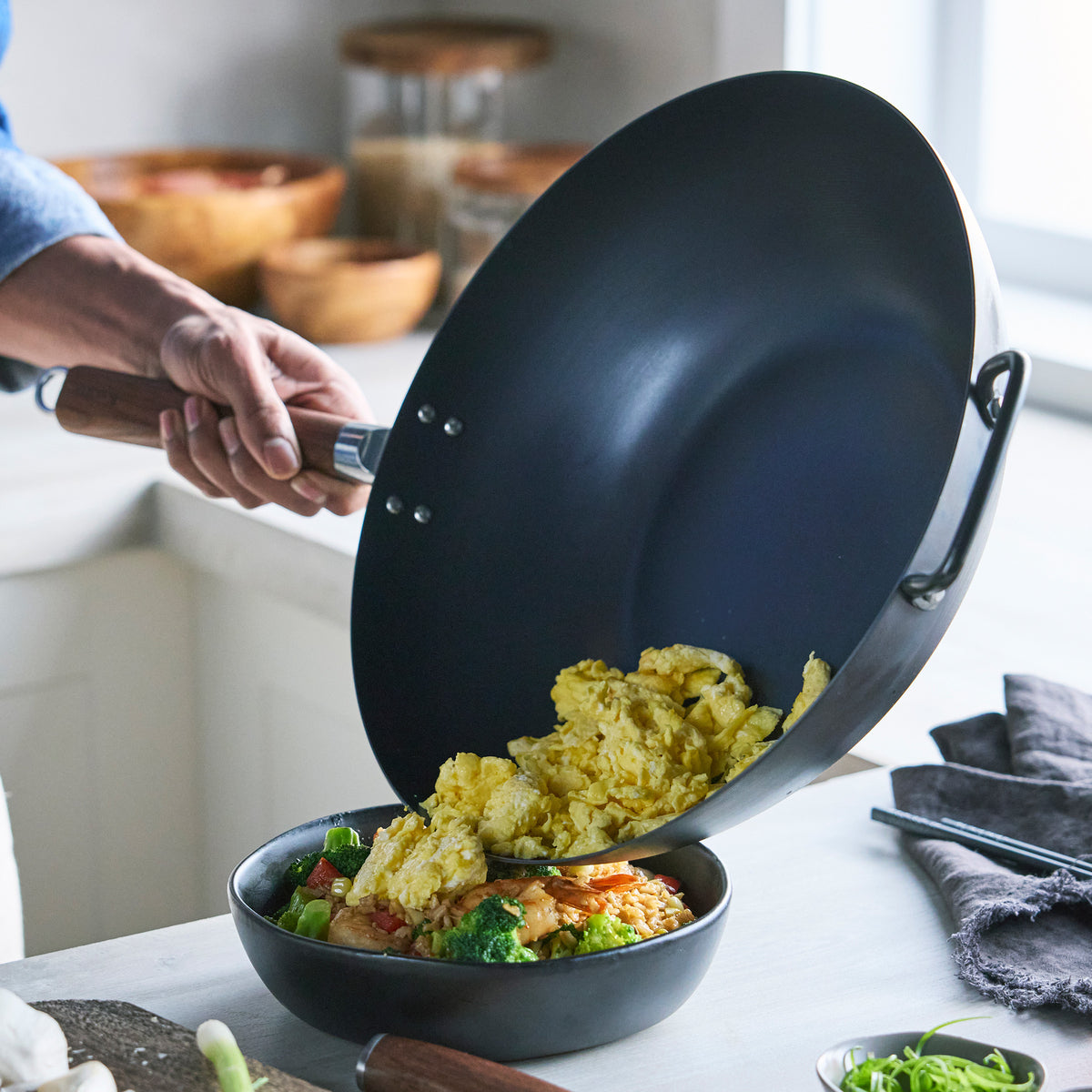 Premium Kyoto Carbon Steel 14-Inch Wok Pan - Professional Restaurant-Grade Black Wok for Stir-Frying, Deep Frying & Asian Cooking - Perfect for Home Chefs & Commercial Kitchens