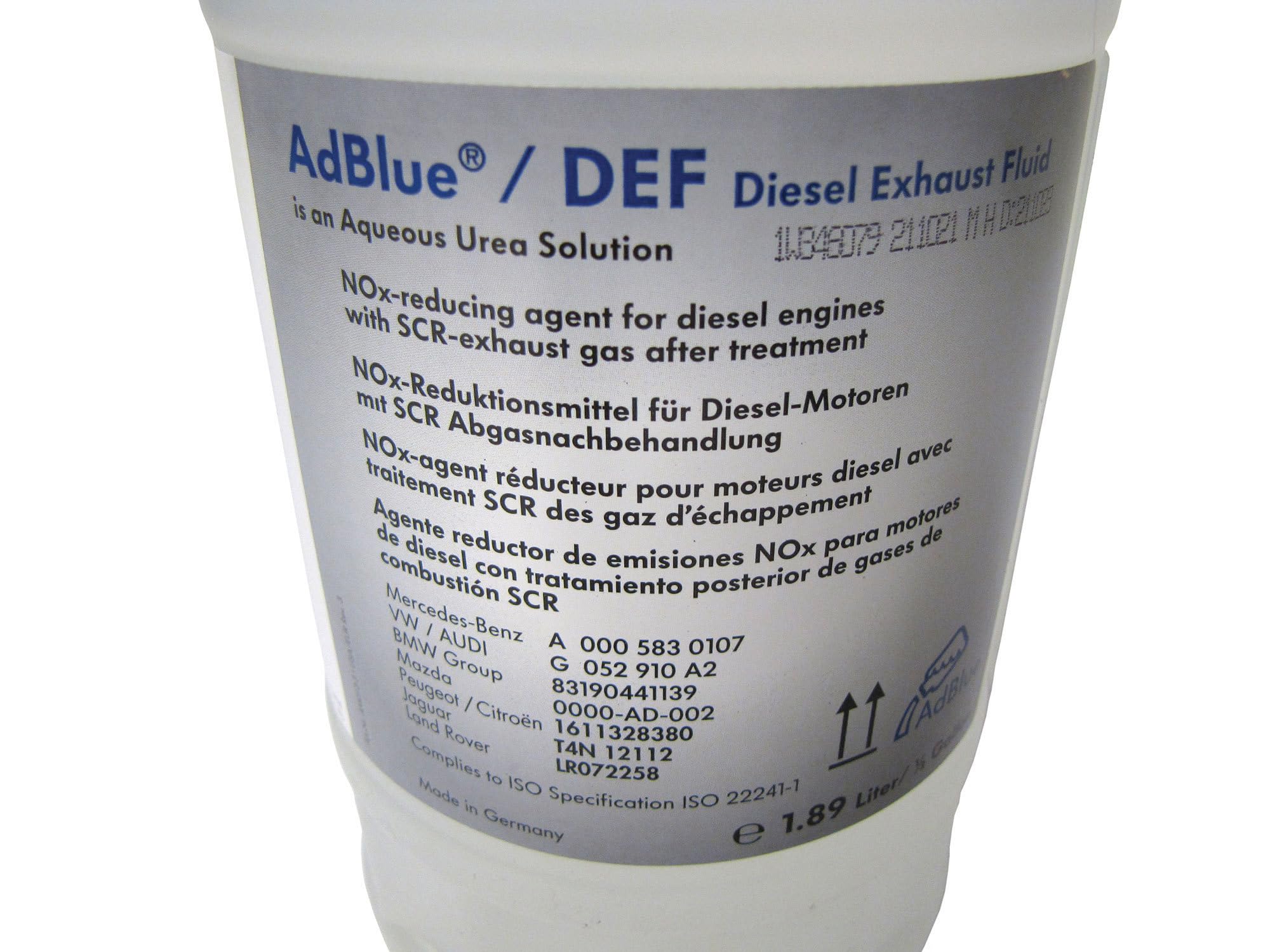 Original Equipment AdBlue Diesel Exhaust Fluid DEF SCR LR072258 - 2 Gallons (4 Half-Gallon Bottles) - Compatible with Land Rover Discovery 5, Range Rover Sport, Velar & Evoque Diesel Vehicles - Reduce Emissions & Improve Engine Performance - Ideal for Long Road Trips & Heavy-Duty Driving