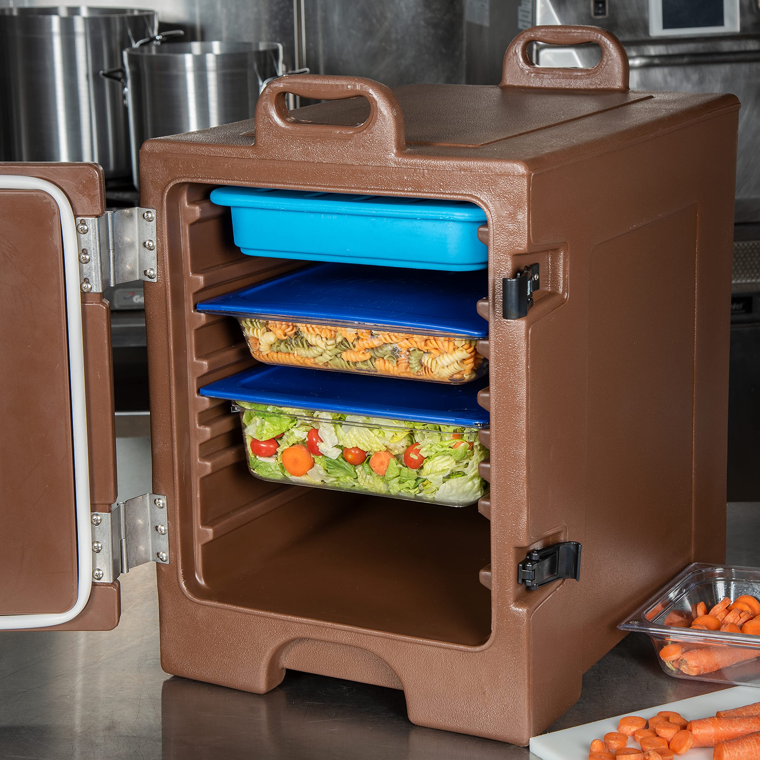 Carlisle FoodService 5-Pan Insulated Front Loading Food Carrier with Handles - Brown Plastic Catering Solution for Restaurants, Events & Buffets | Perfect for Hot/Cold Food Transport & Serving