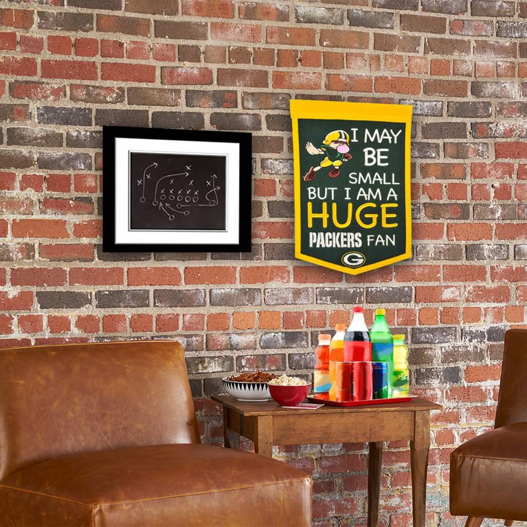 Official NFL Green Bay Packers Mini Banner - Perfect for Game Day Decor, Kids Room & Packers Fan Gifts - 12
